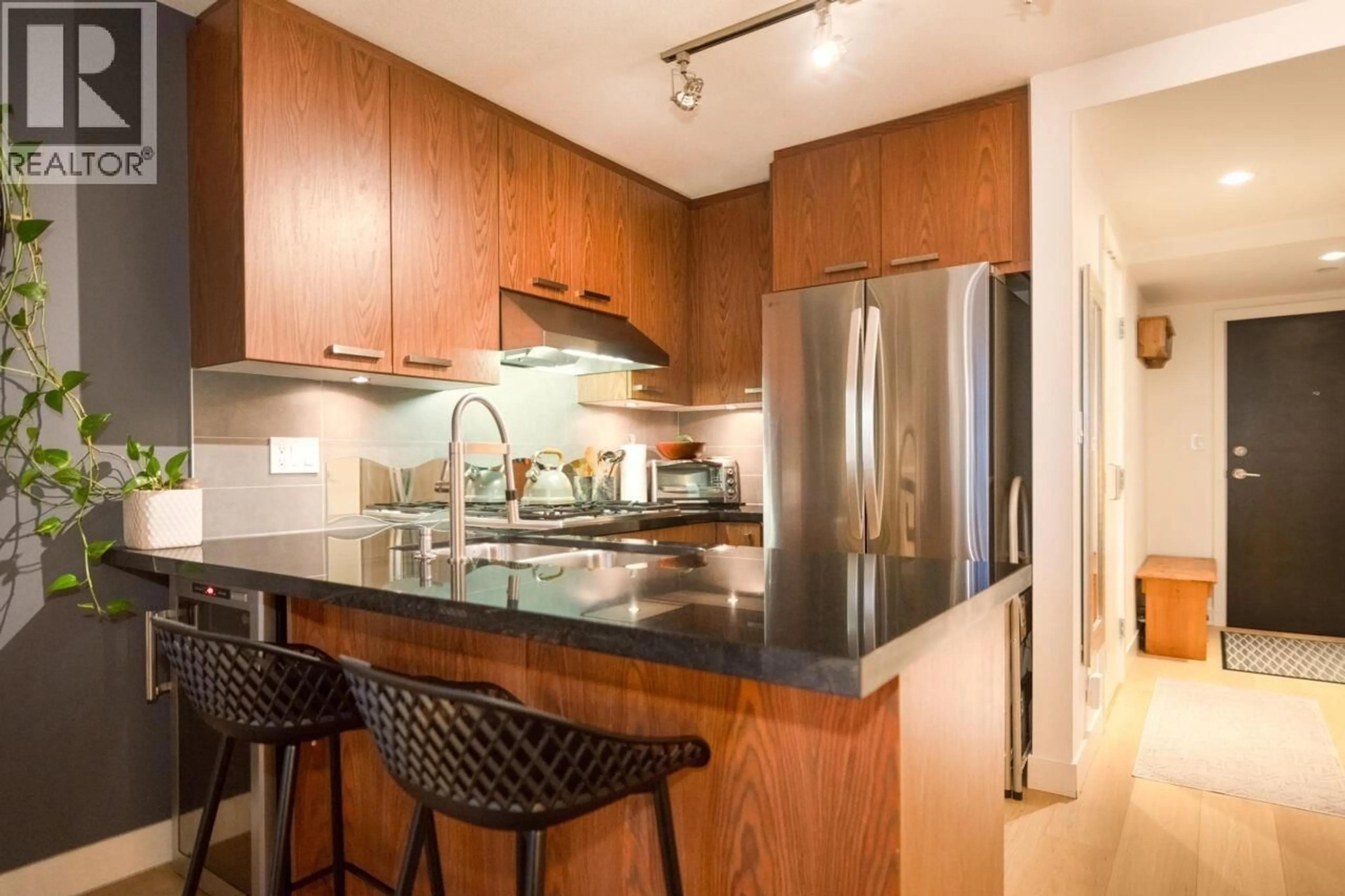 Standard kitchen, unknown for 206 - 3228 TUPPER STREET, Vancouver British Columbia V5Z4S7