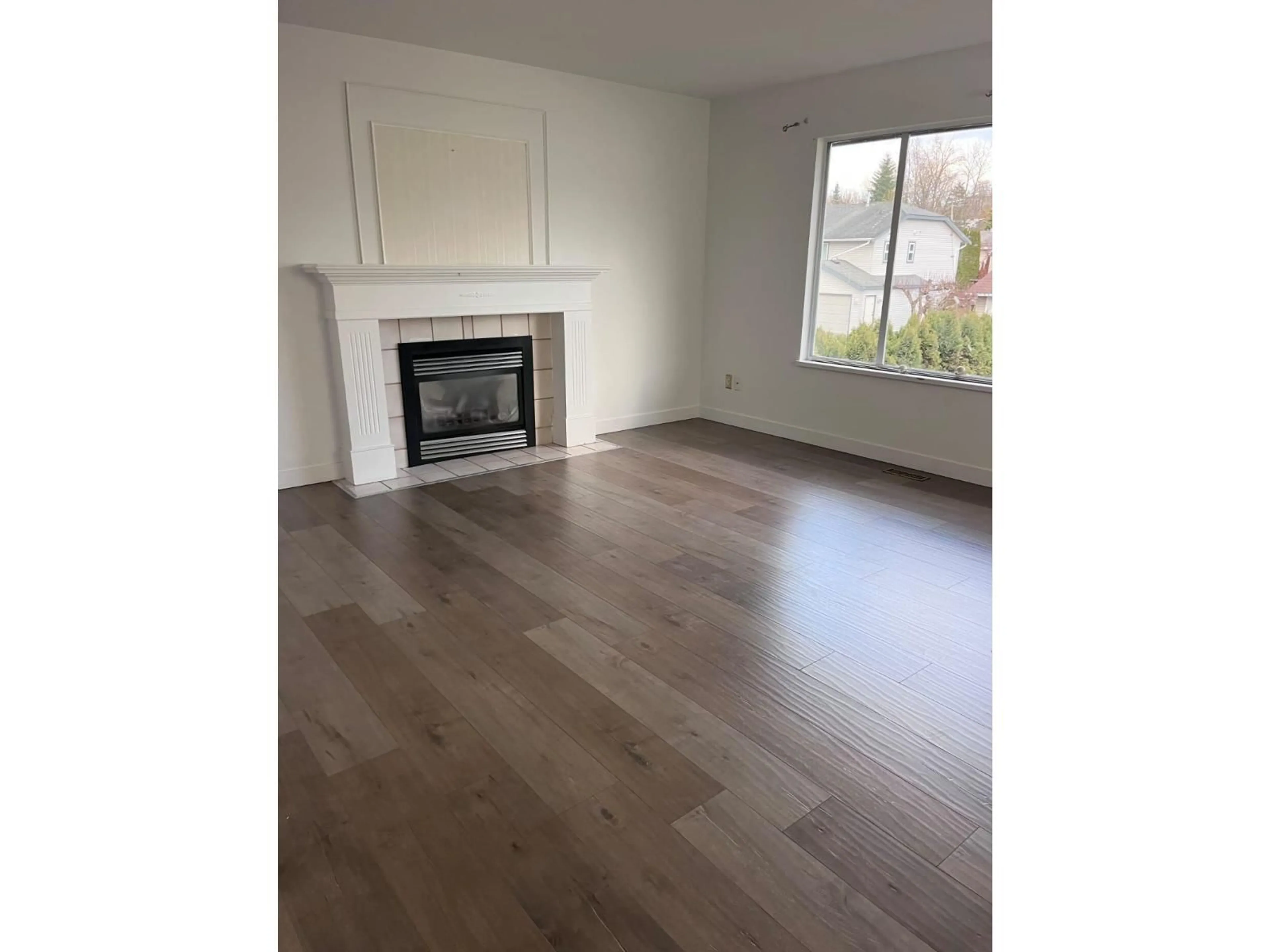 A pic of a room for 2727 MITCHELL STREET, Abbotsford British Columbia V2T5G4