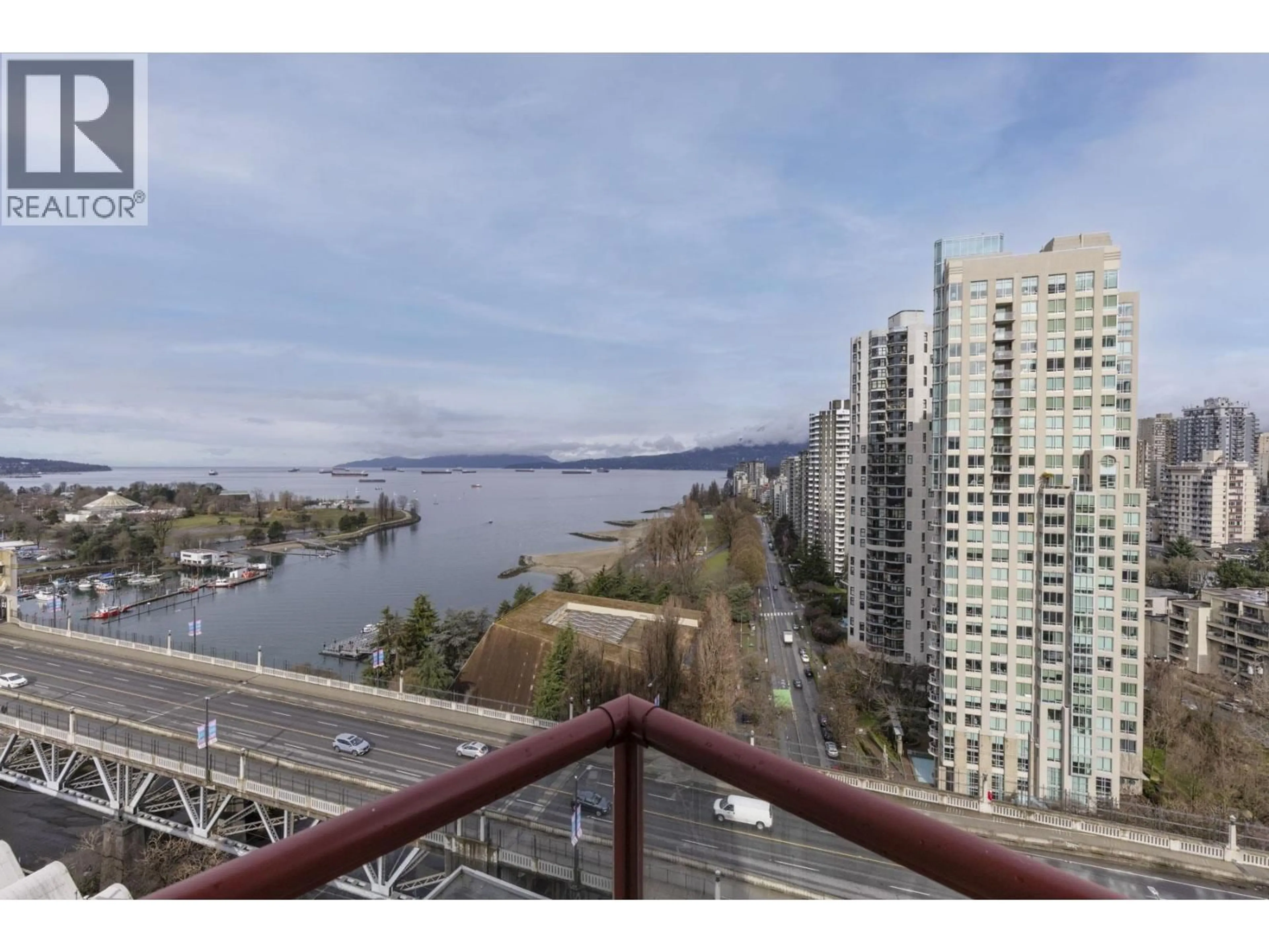 Balcony in the apartment, water/lake/river/ocean view for 2005 - 1000 BEACH AVENUE, Vancouver British Columbia V6E4M2