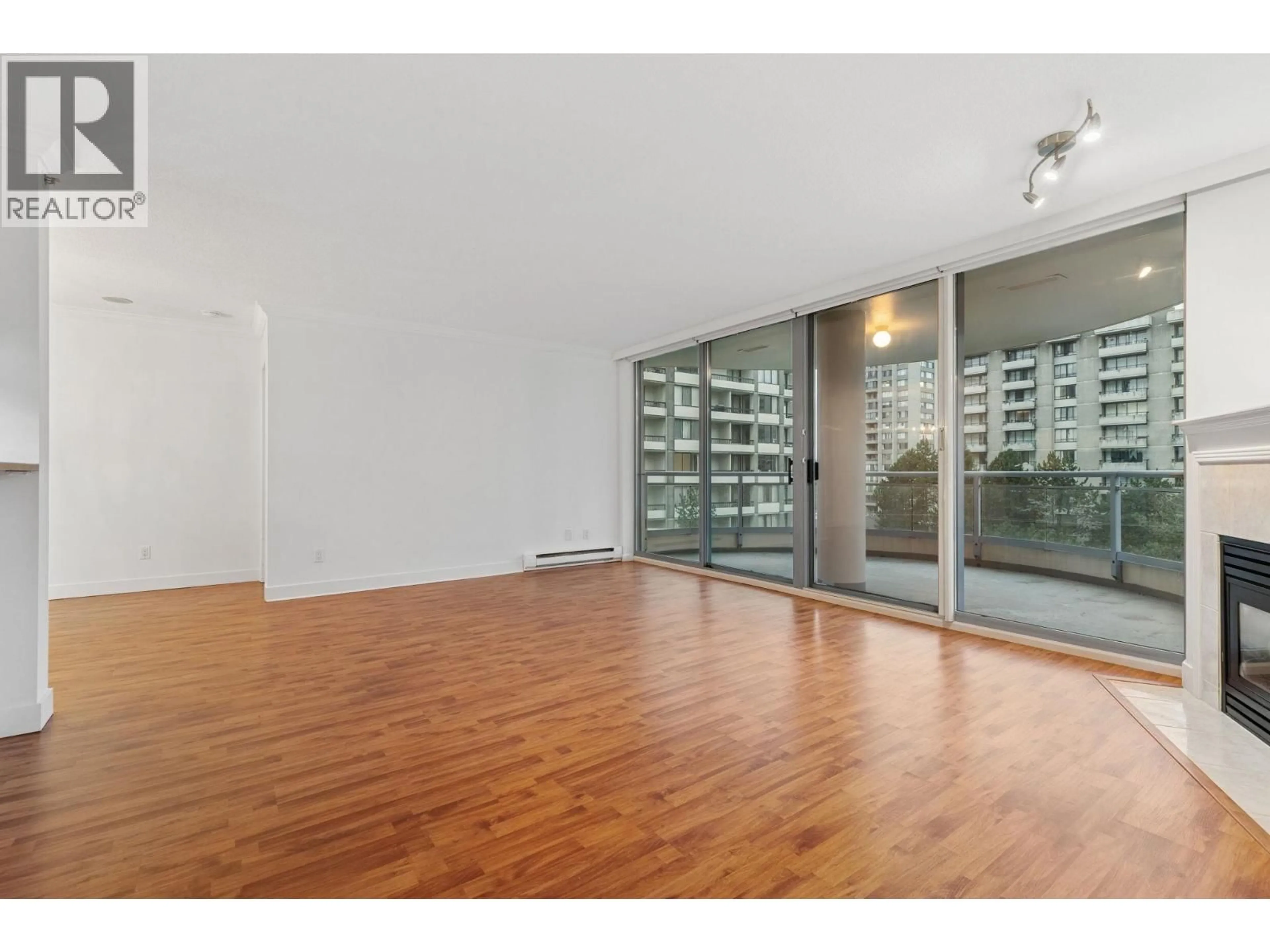 Unknown for 701 - 739 PRINCESS STREET, New Westminster British Columbia V3M6V6