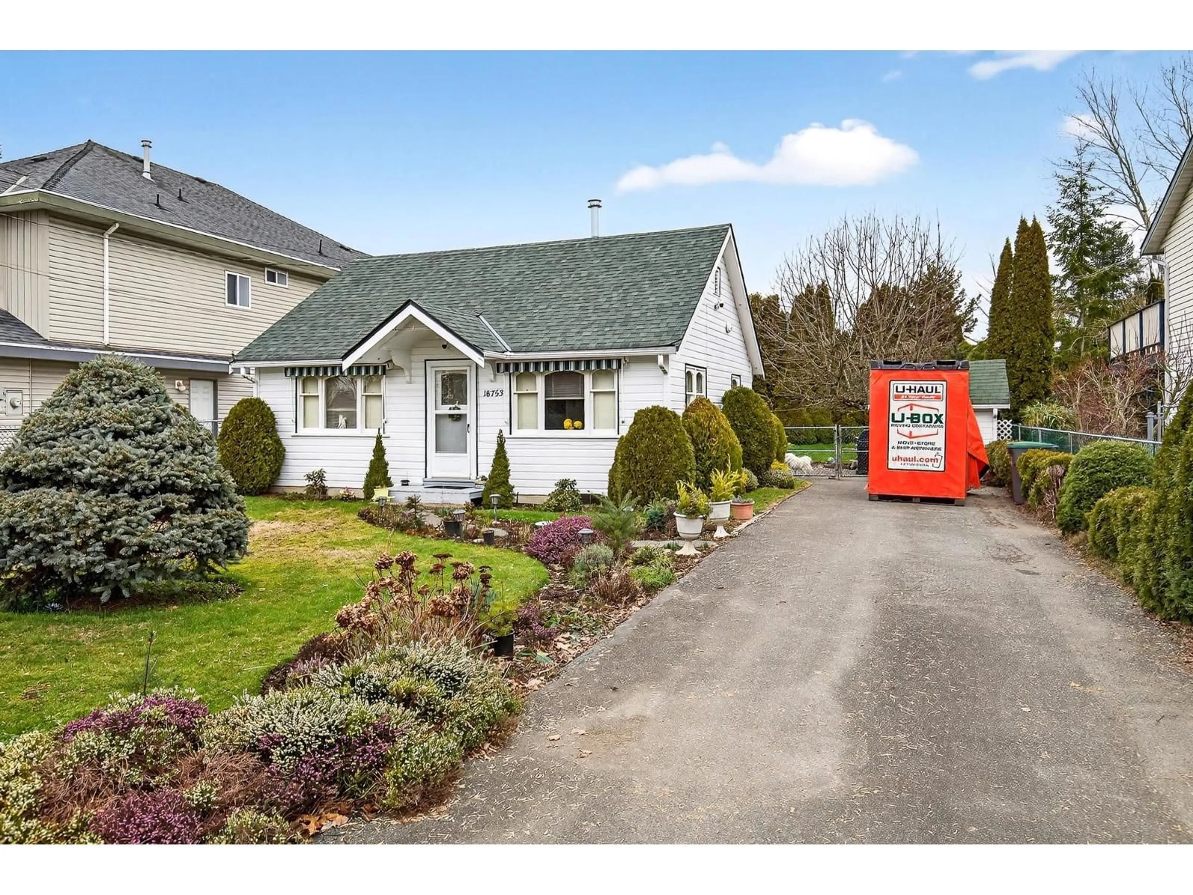 Home with vinyl exterior material, street for 18753 60 AVENUE, Surrey British Columbia V3S4N9