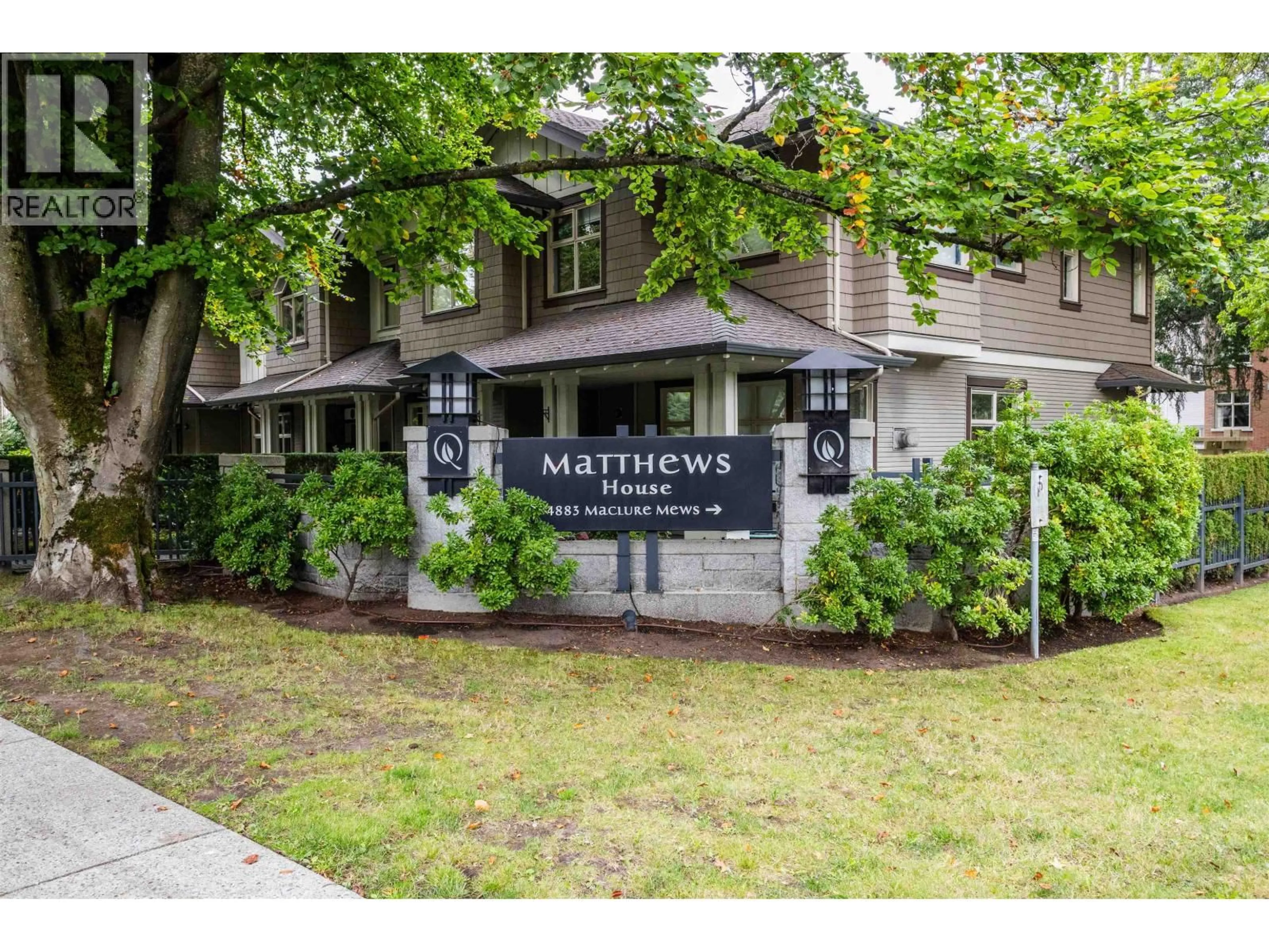 Unknown for 104 - 4883 MACLURE MEWS, Vancouver British Columbia V6J5M8