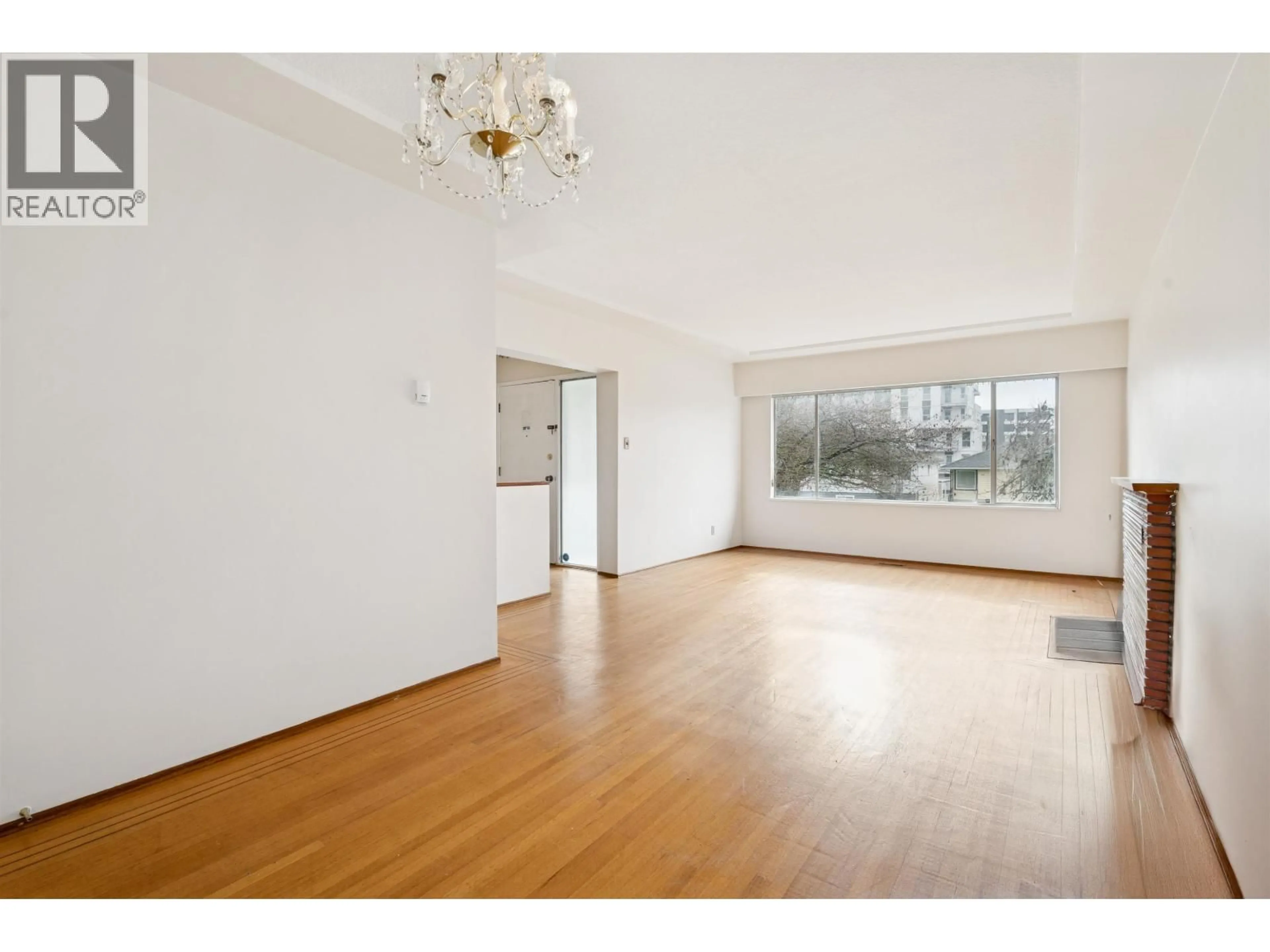 A pic of a room for 133 63RD AVENUE, Vancouver British Columbia V5X2H7