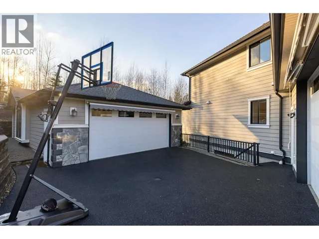 10875 CARMICHAEL STREET, Maple Ridge 5