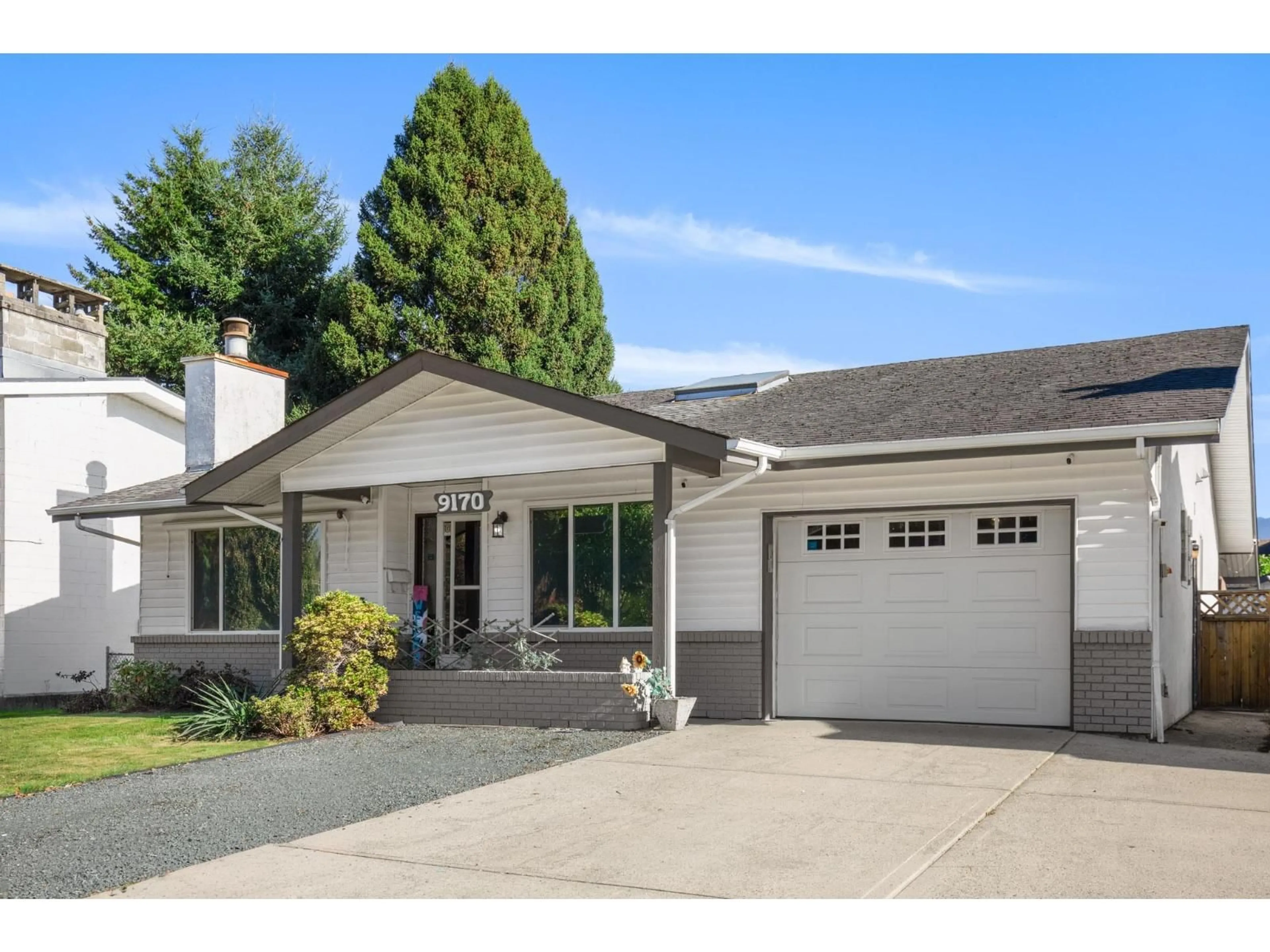 Home with vinyl exterior material, street for 9170 ASHWELL ROAD, Chilliwack British Columbia V2P7L9