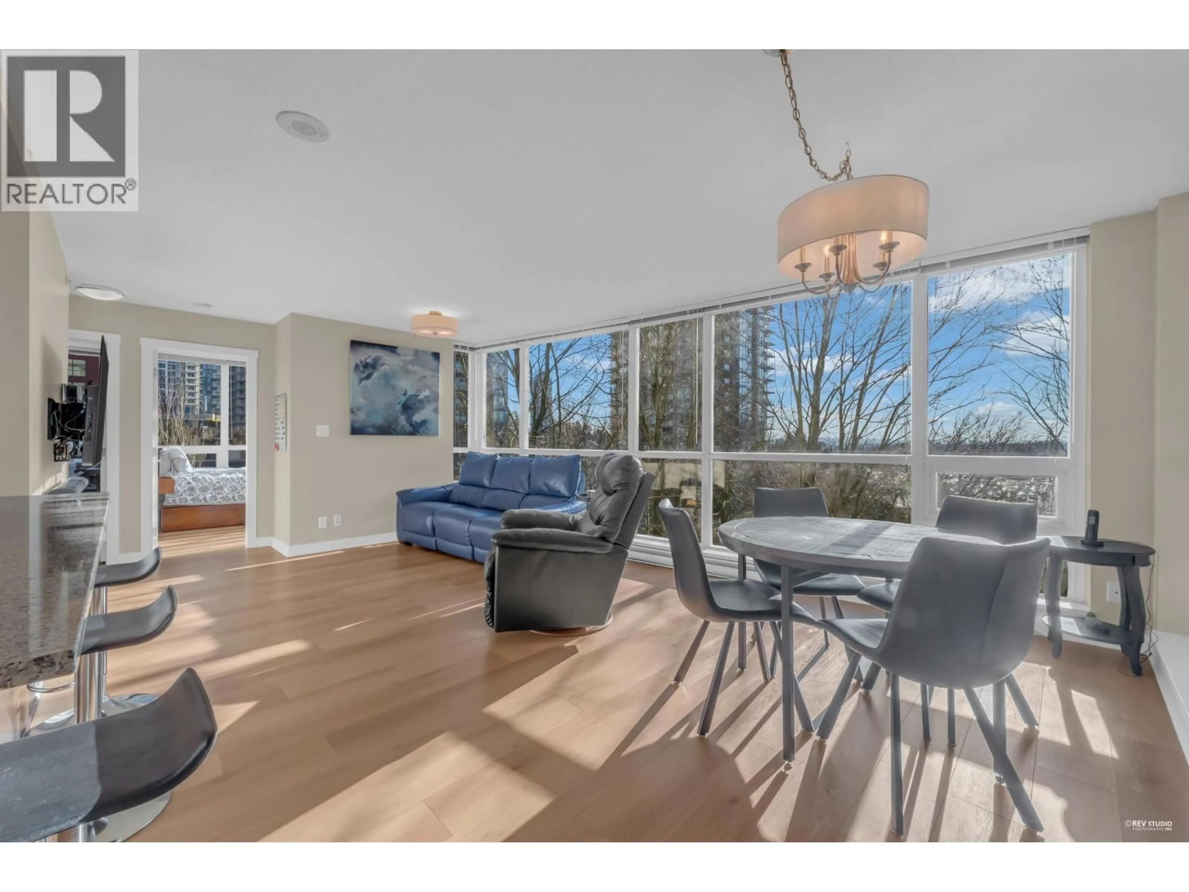 Unknown for 705 - 2978 GLEN DRIVE, Coquitlam British Columbia V3B0C3