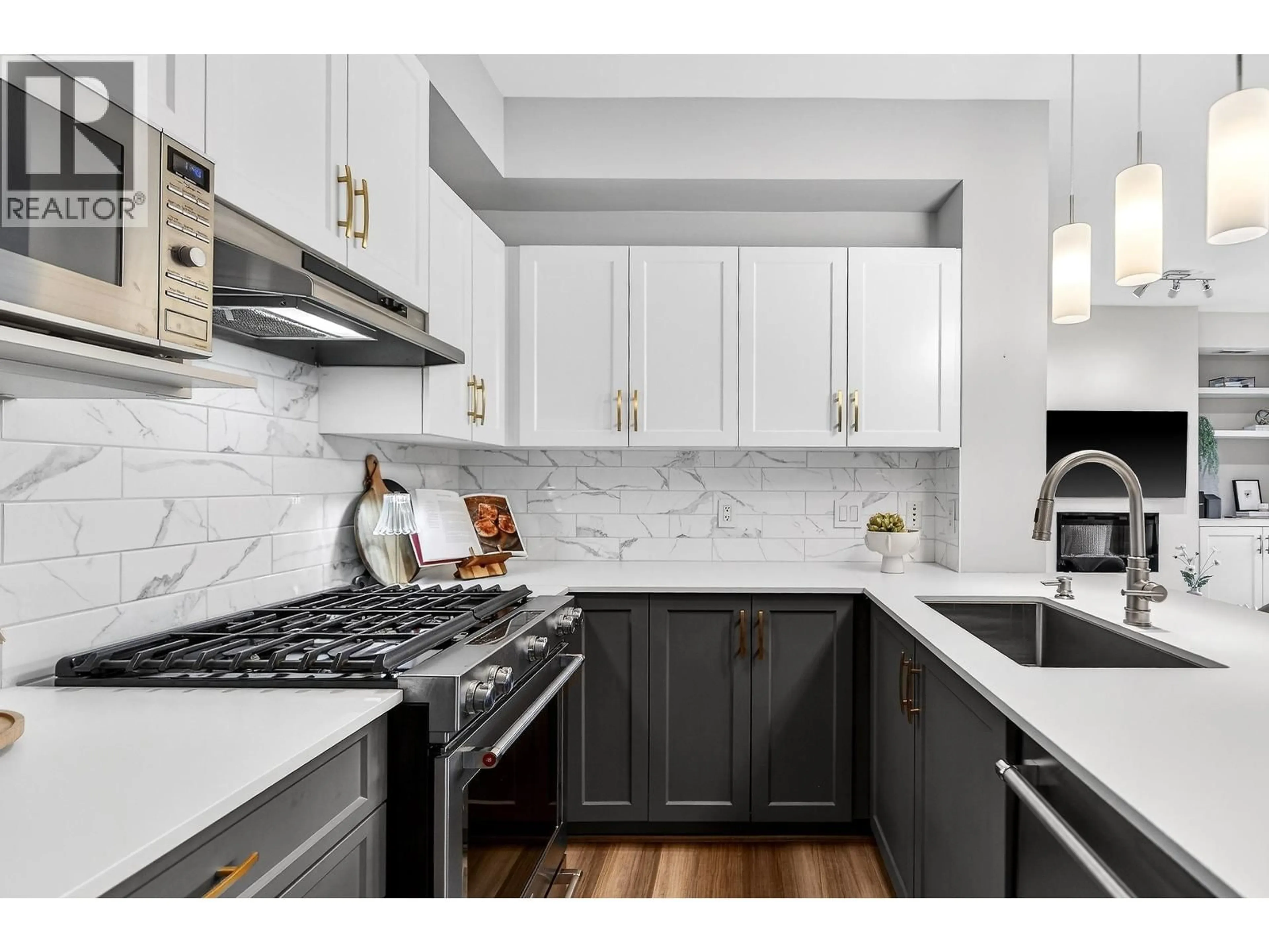 Unknown for 429 - 801 KLAHANIE DRIVE, Port Moody British Columbia V3H5K4