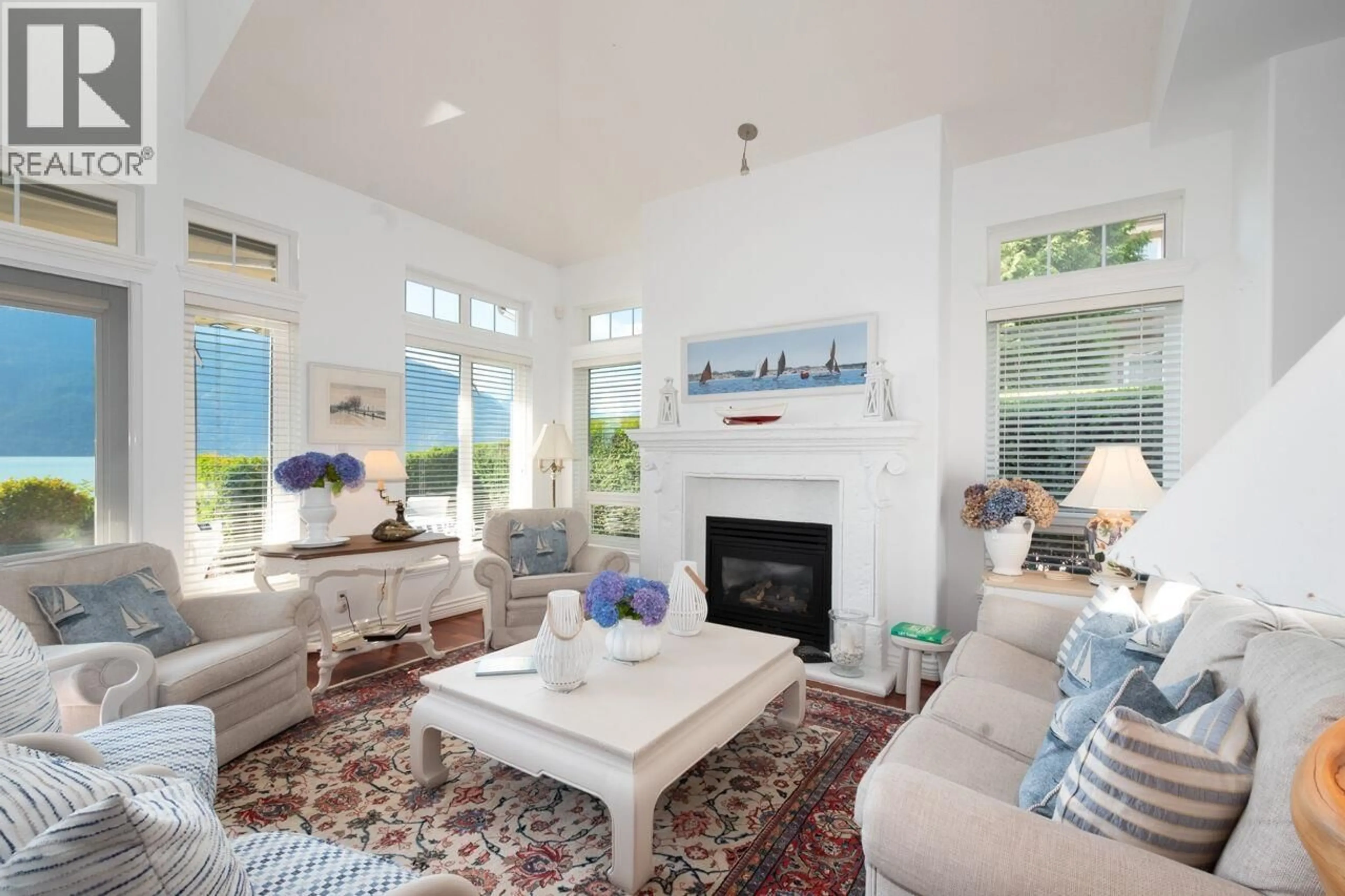 Living room with furniture, unknown for 15 BEACH DRIVE, Furry Creek British Columbia V8B1A2