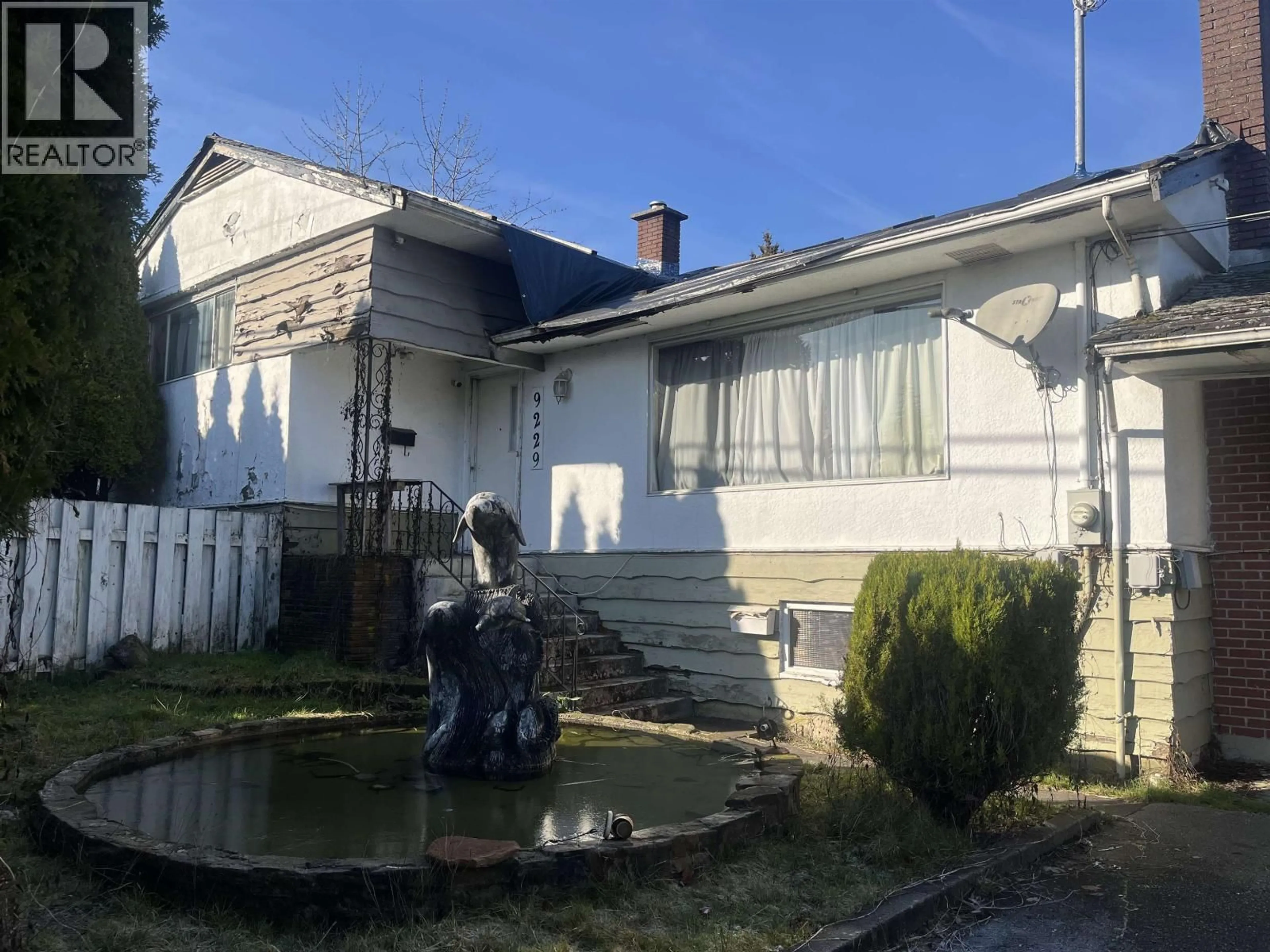 Unknown for 9229 10TH AVENUE, Burnaby British Columbia V3N2T3