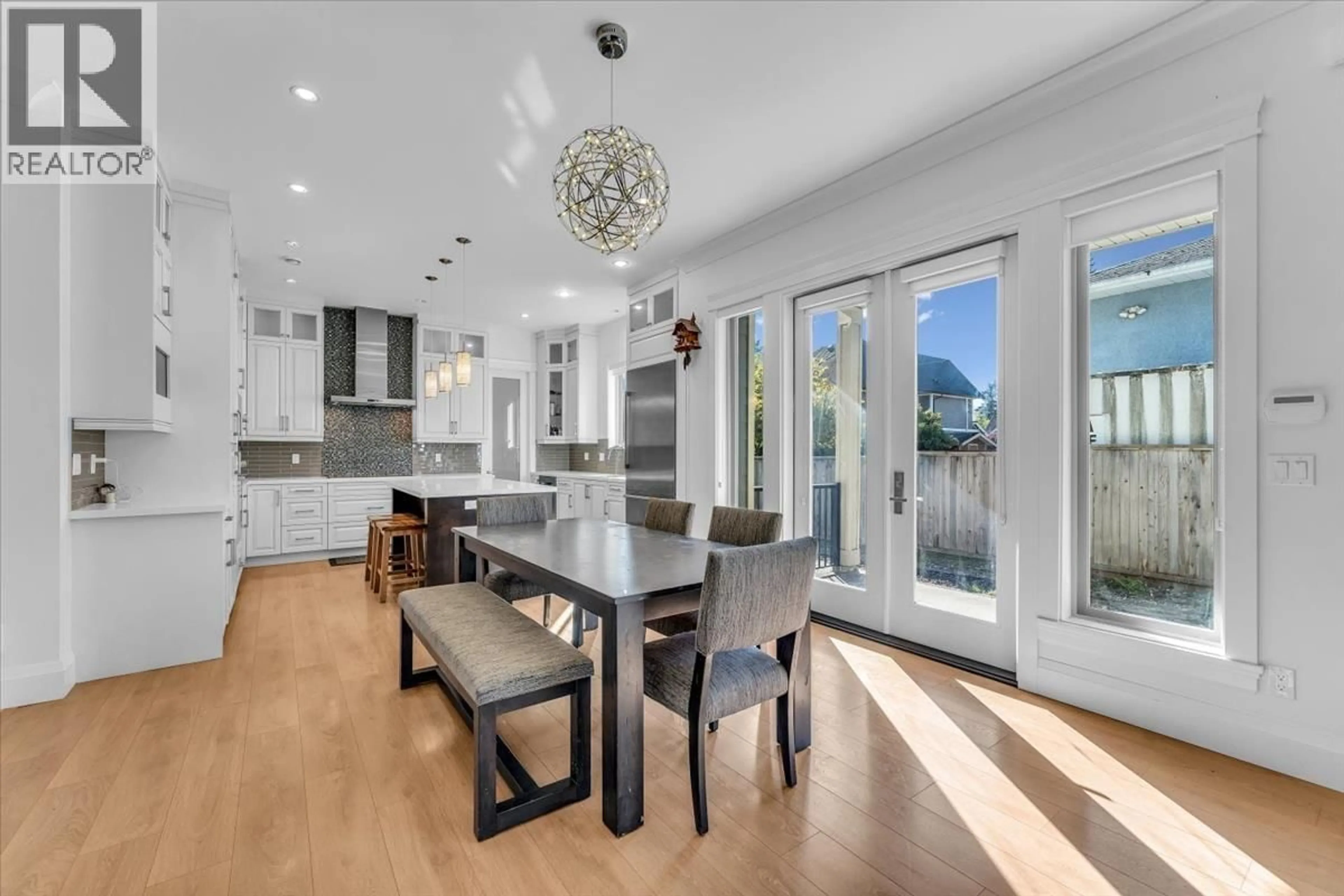 Open concept kitchen, unknown for 2268 LATIMER AVENUE, Coquitlam British Columbia V3K3J5