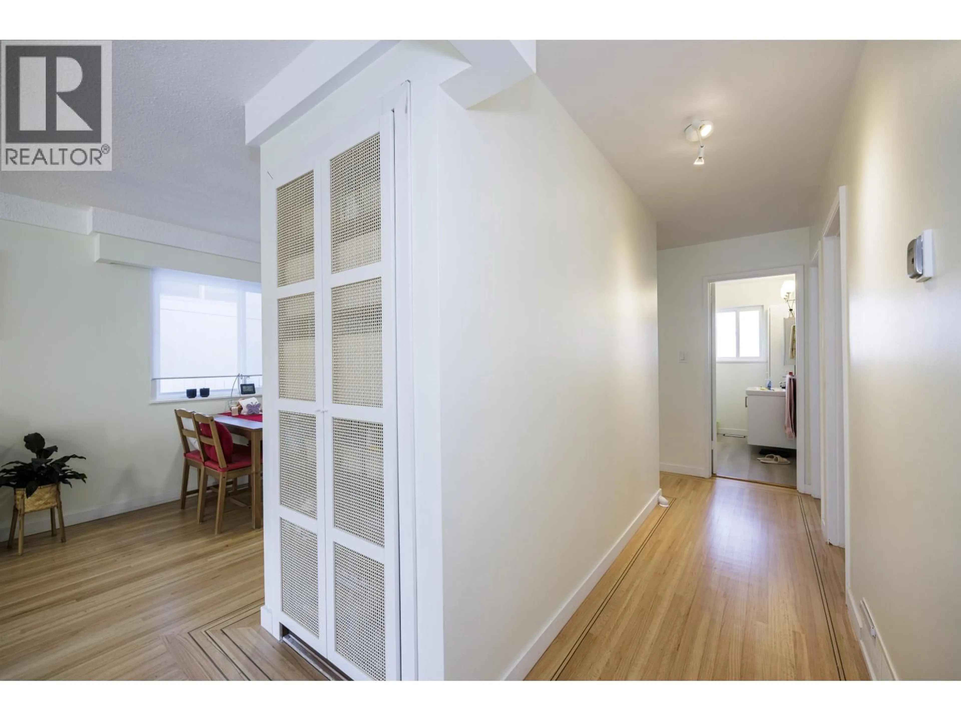Indoor entryway for 5761 CULLODEN STREET, Vancouver British Columbia V5W3S1
