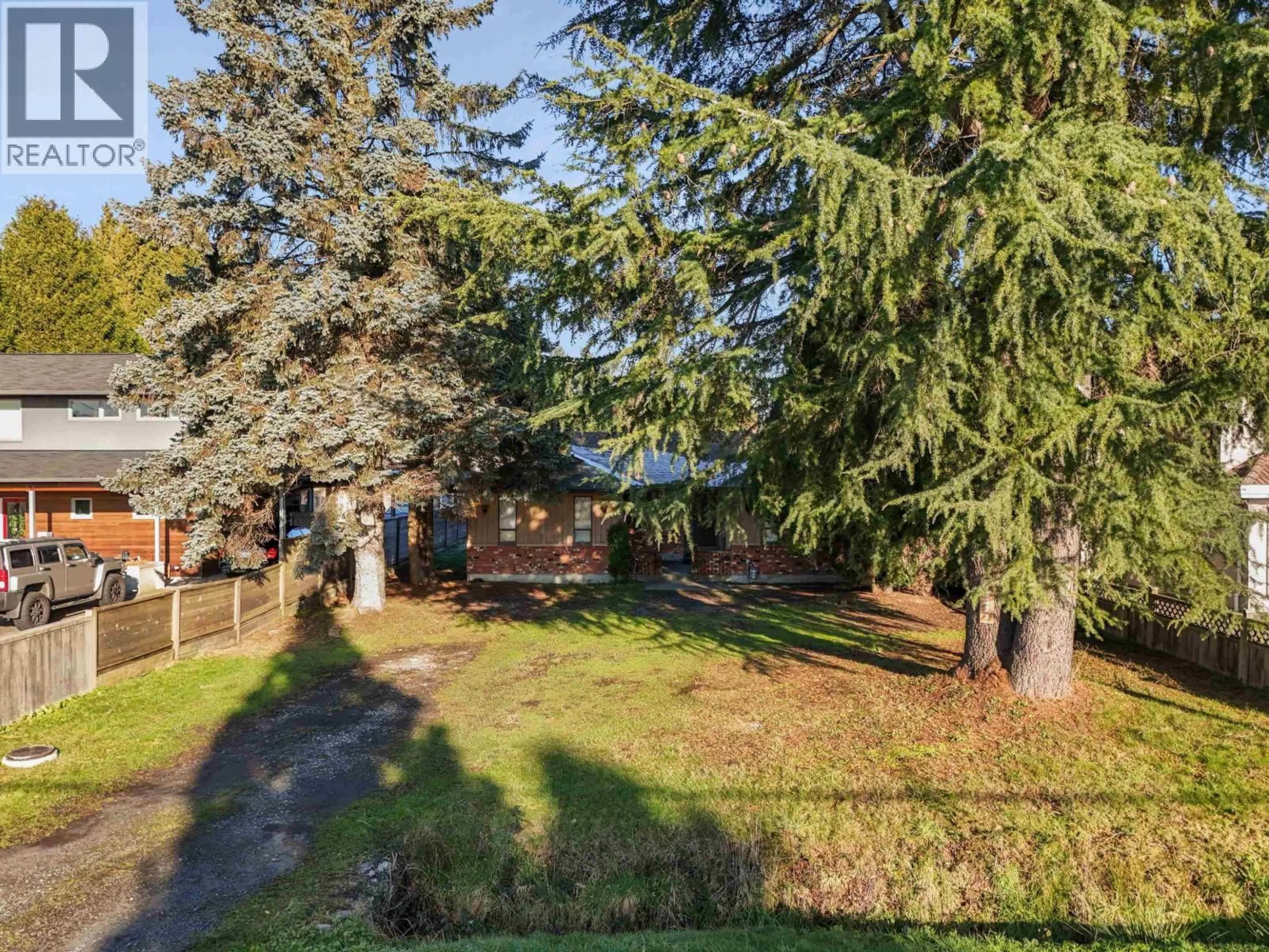 A pic from outside/outdoor area/front of a property/back of a property/a pic from drone, forest/trees view for 10331 FINLAYSON DRIVE, Richmond British Columbia V6X1W8