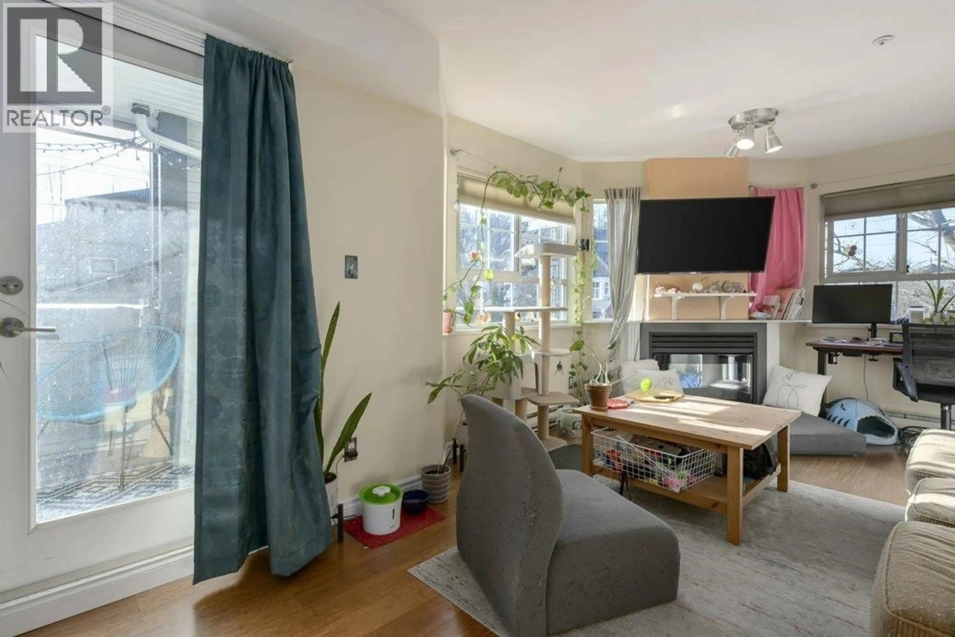 Unknown for 204 - 1520 COTTON DRIVE, Vancouver British Columbia V5L3V2