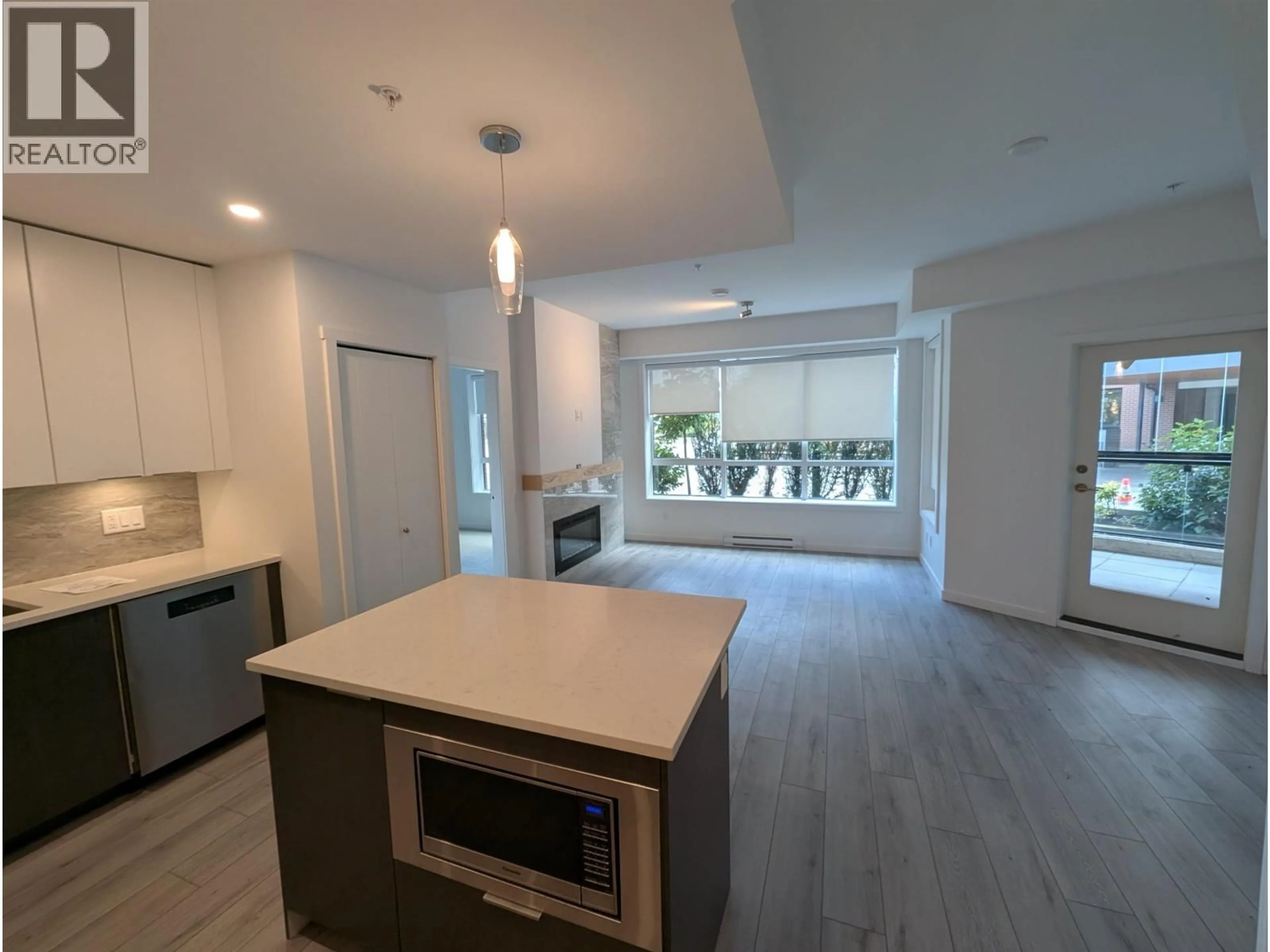 Open concept kitchen, unknown for 101 - 11641 227 STREET, Maple Ridge British Columbia V2X9J6