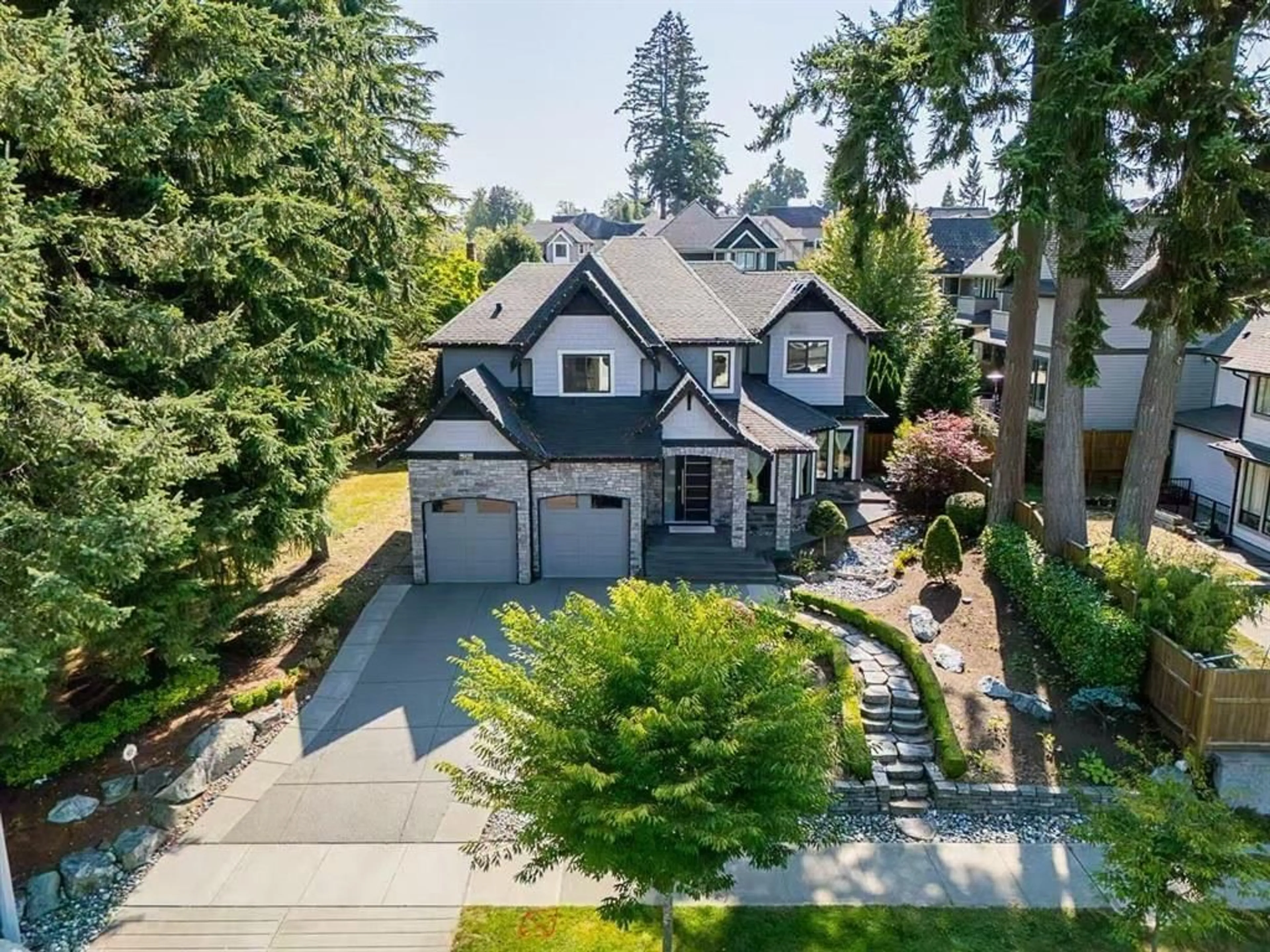 A pic from outside/outdoor area/front of a property/back of a property/a pic from drone, street for 16428 28 AVENUE, Surrey British Columbia V3Z0A9