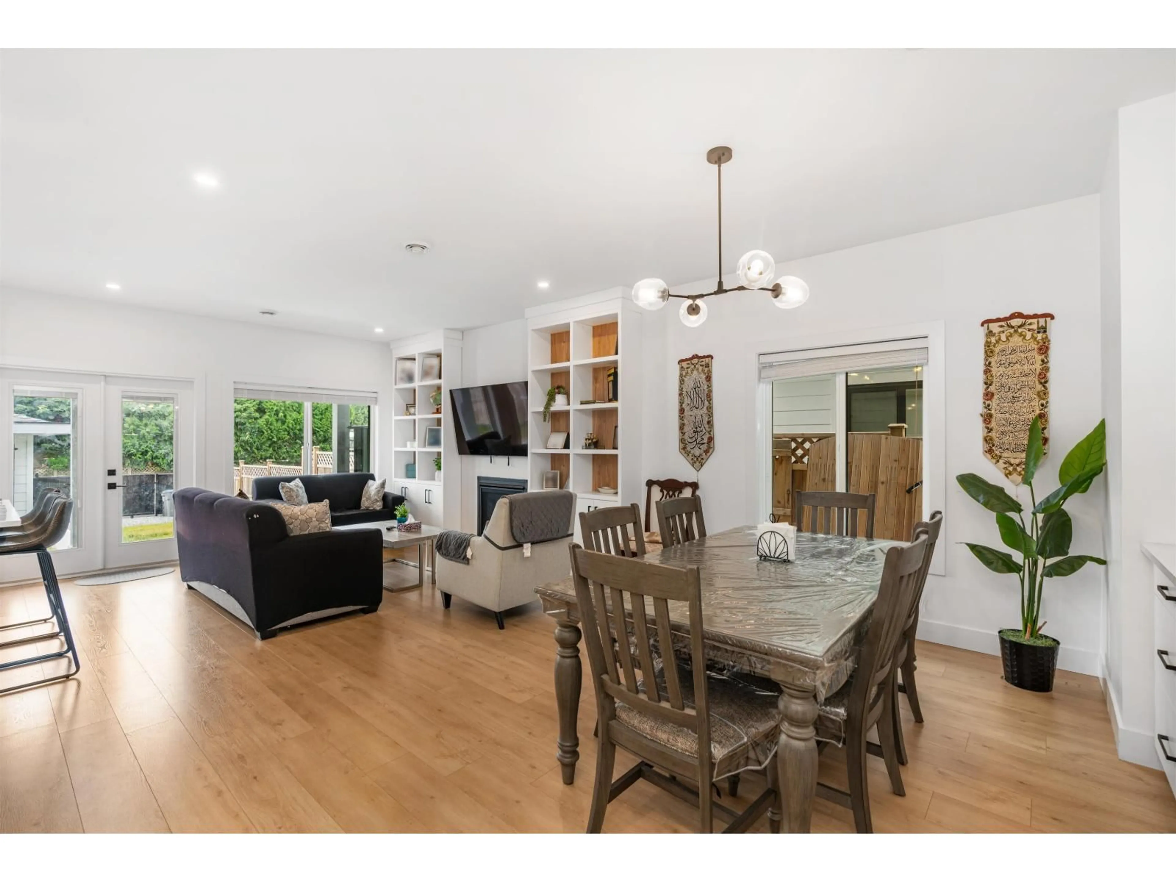 Unknown for 18460 64 AVENUE, Surrey British Columbia V3S8J6