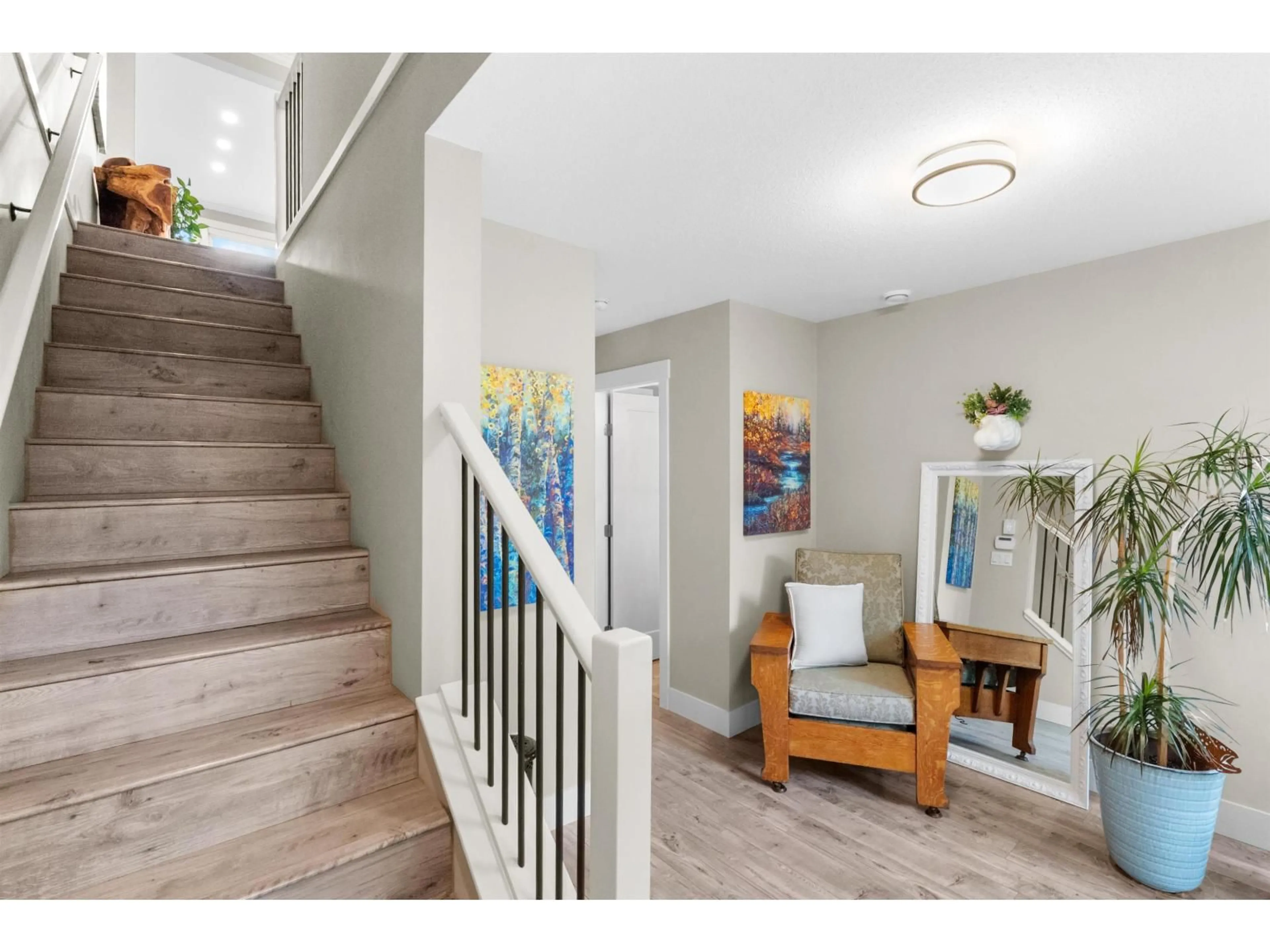 Indoor entryway for 95 - 16488 64 AVENUE, Surrey British Columbia V3S6X6