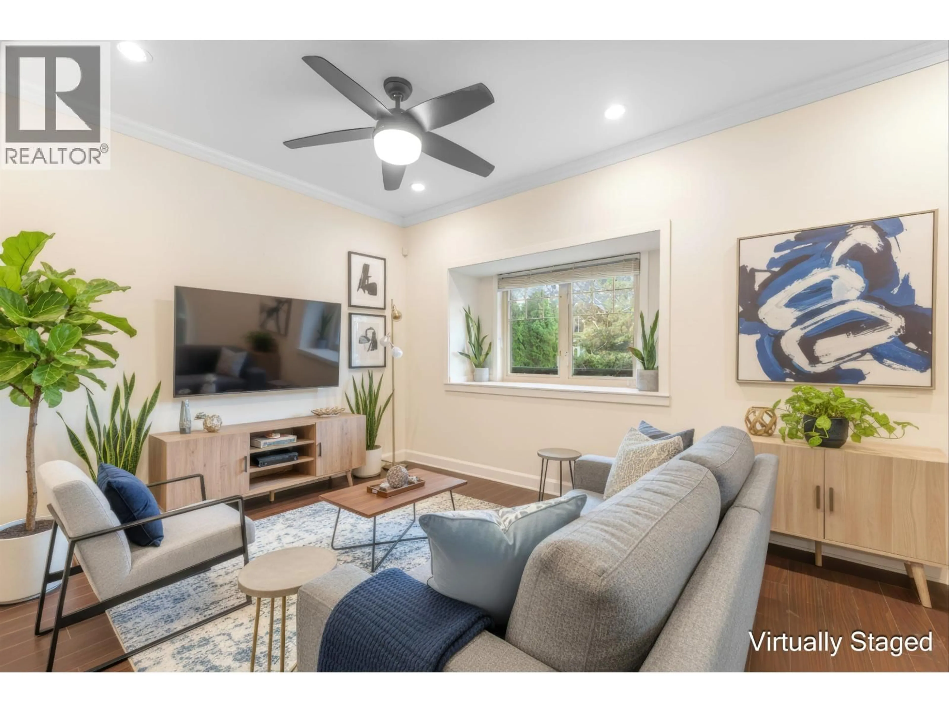 Living room with furniture, unknown for 1636 12TH AVENUE, Vancouver British Columbia V5N2A3