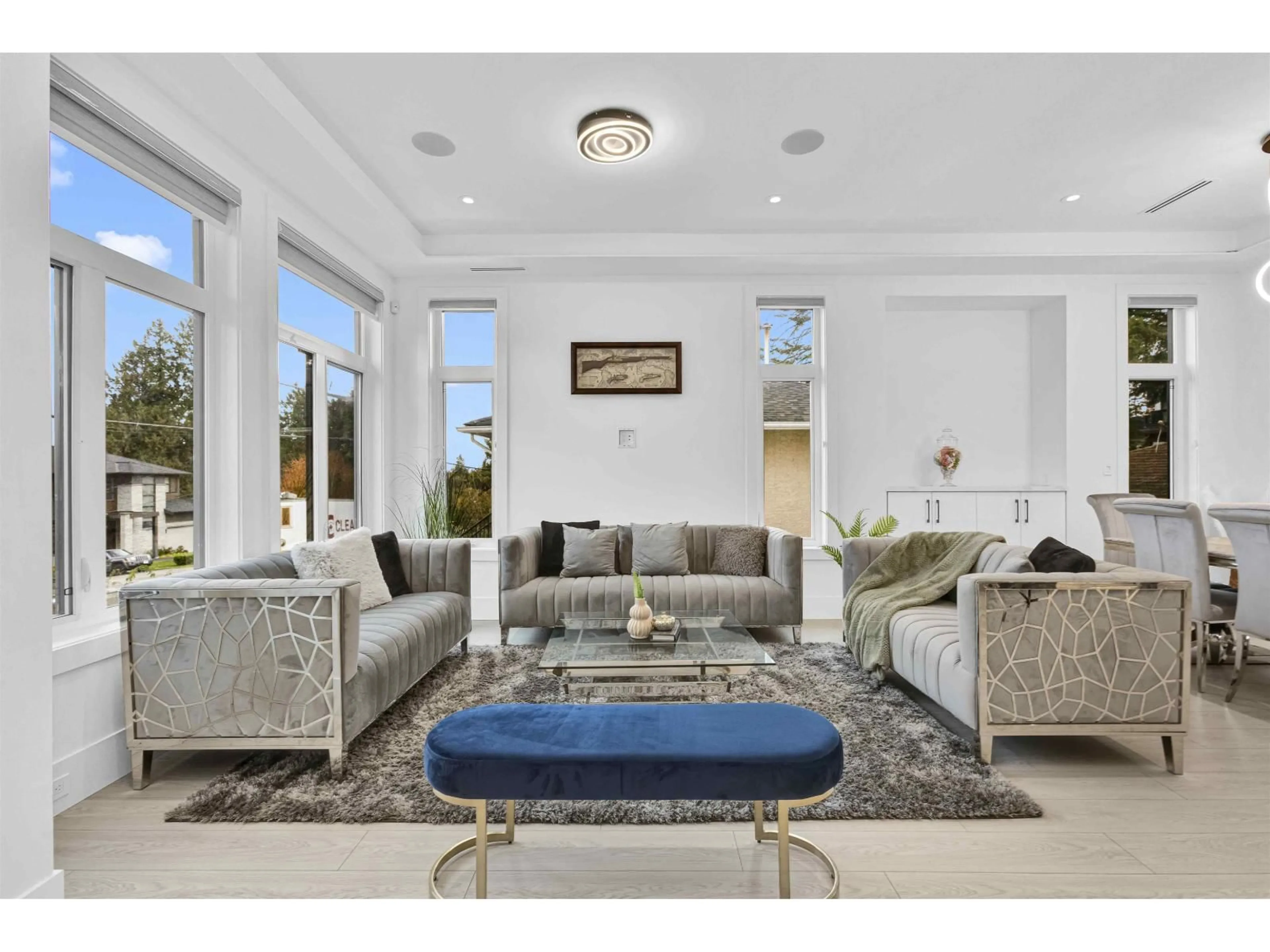 Living room with furniture, unknown for 14714 111A AVENUE, Surrey British Columbia V3R2E1