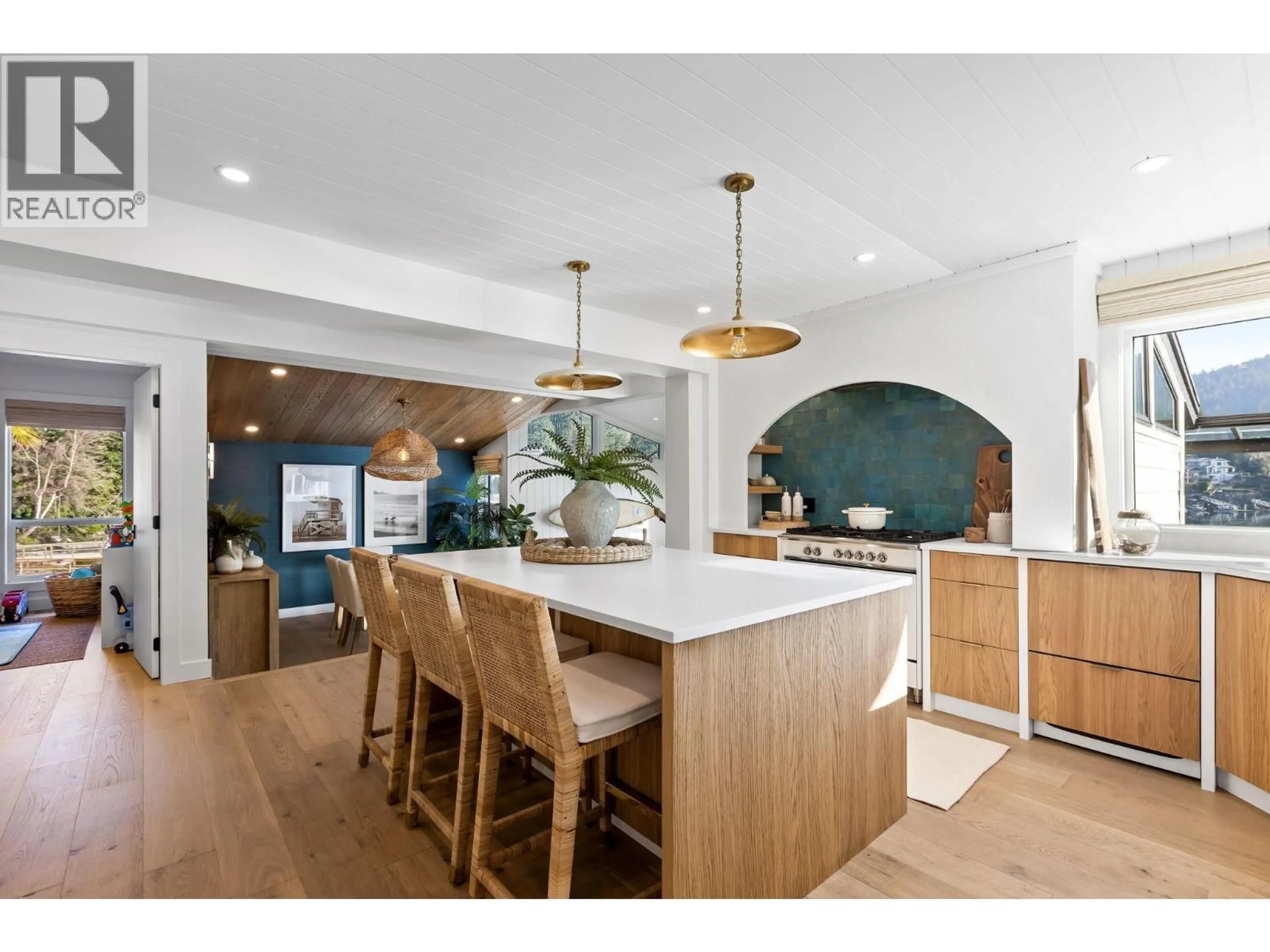 Open concept kitchen, unknown for 184 TURTLEHEAD ROAD, Belcarra British Columbia V3H4P1