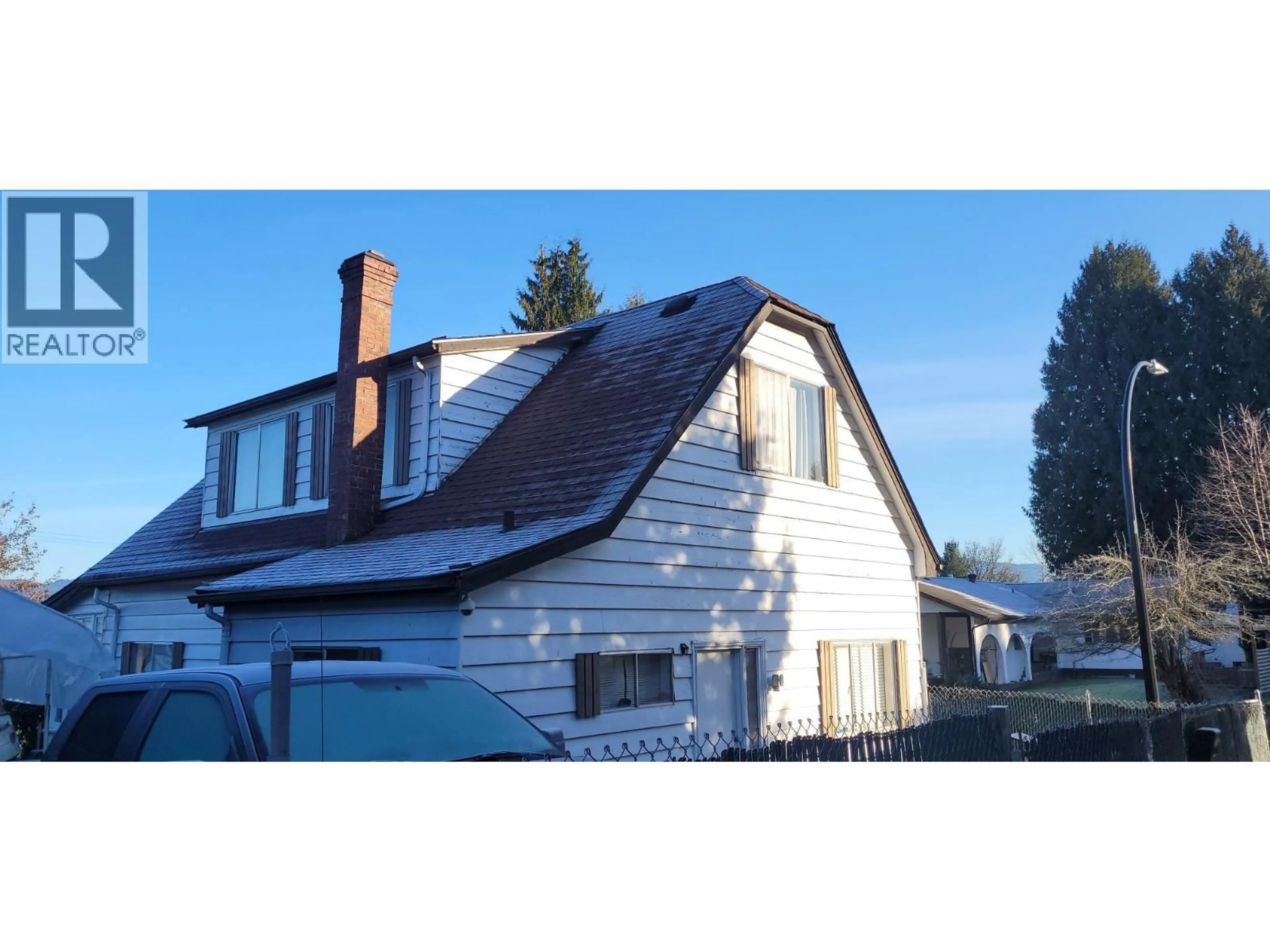 Home with vinyl exterior material, street for 12393 GRAY STREET, Maple Ridge British Columbia V2X5V1