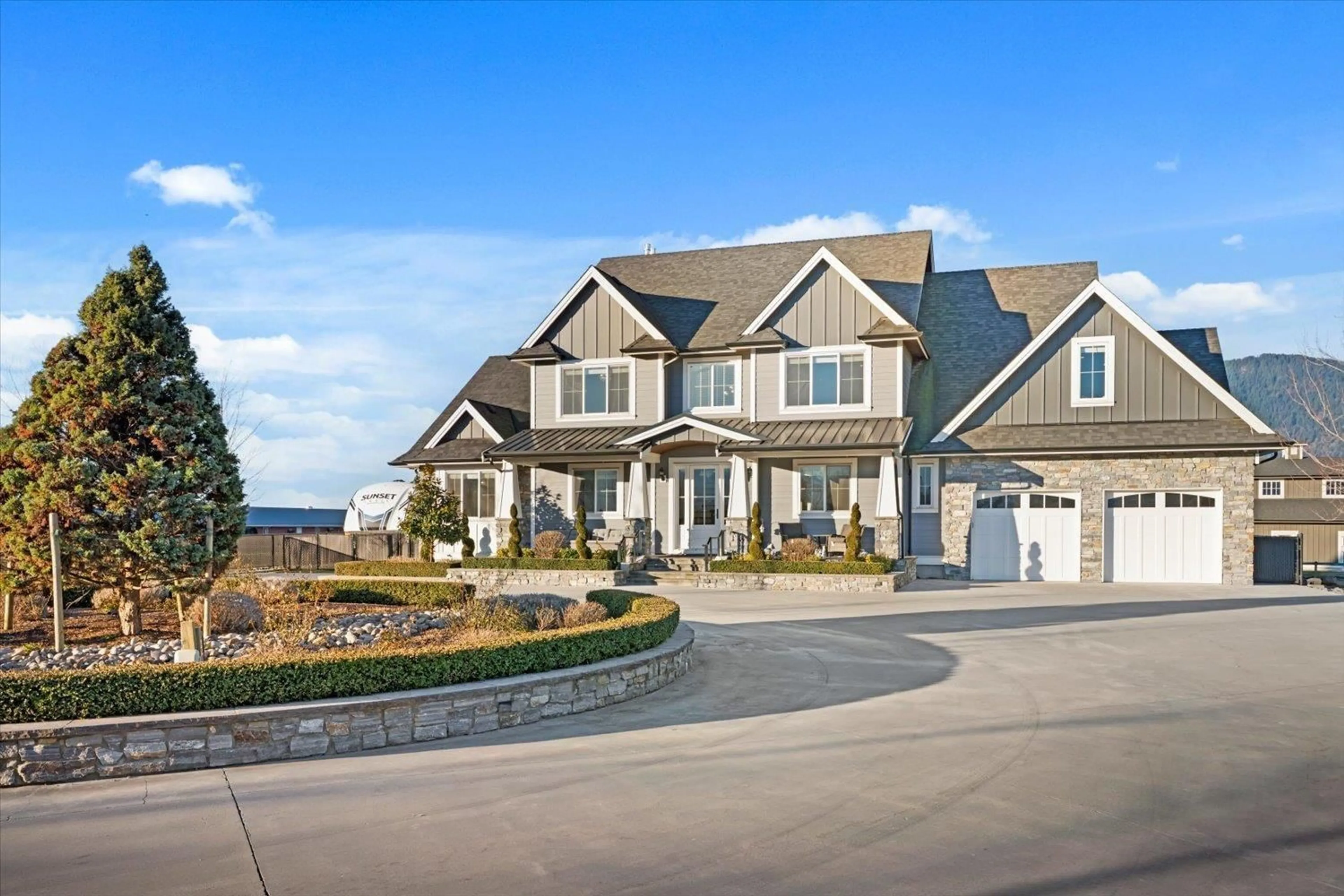 Home with vinyl exterior material, unknown for 6257 SUMAS PRAIRIE ROAD, Sardis - Greendale British Columbia V2R4N6