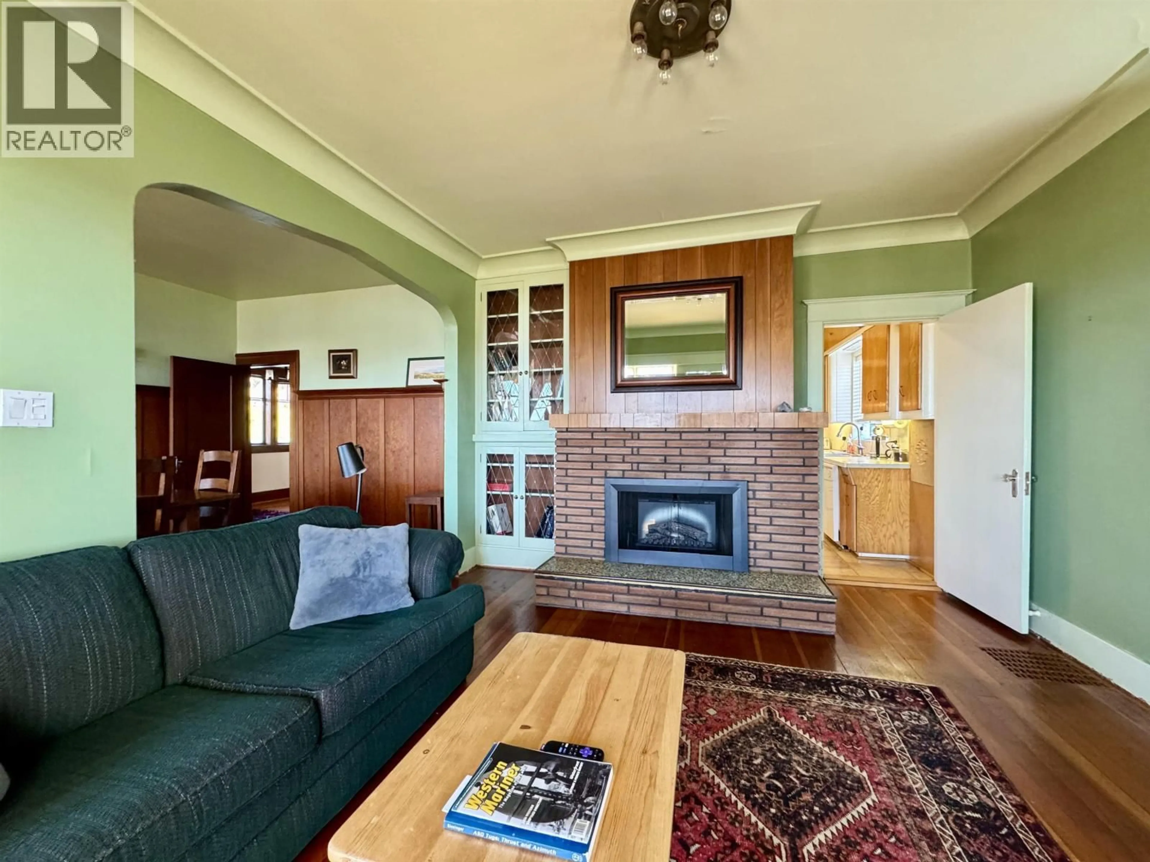 Living room with furniture, unknown for 2201 GRAHAM AVENUE, Prince Rupert British Columbia V8J1E1