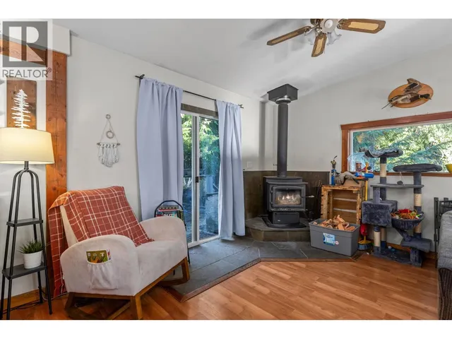9245 PEMBERTON PORTAGE ROAD, D'Arcy 2