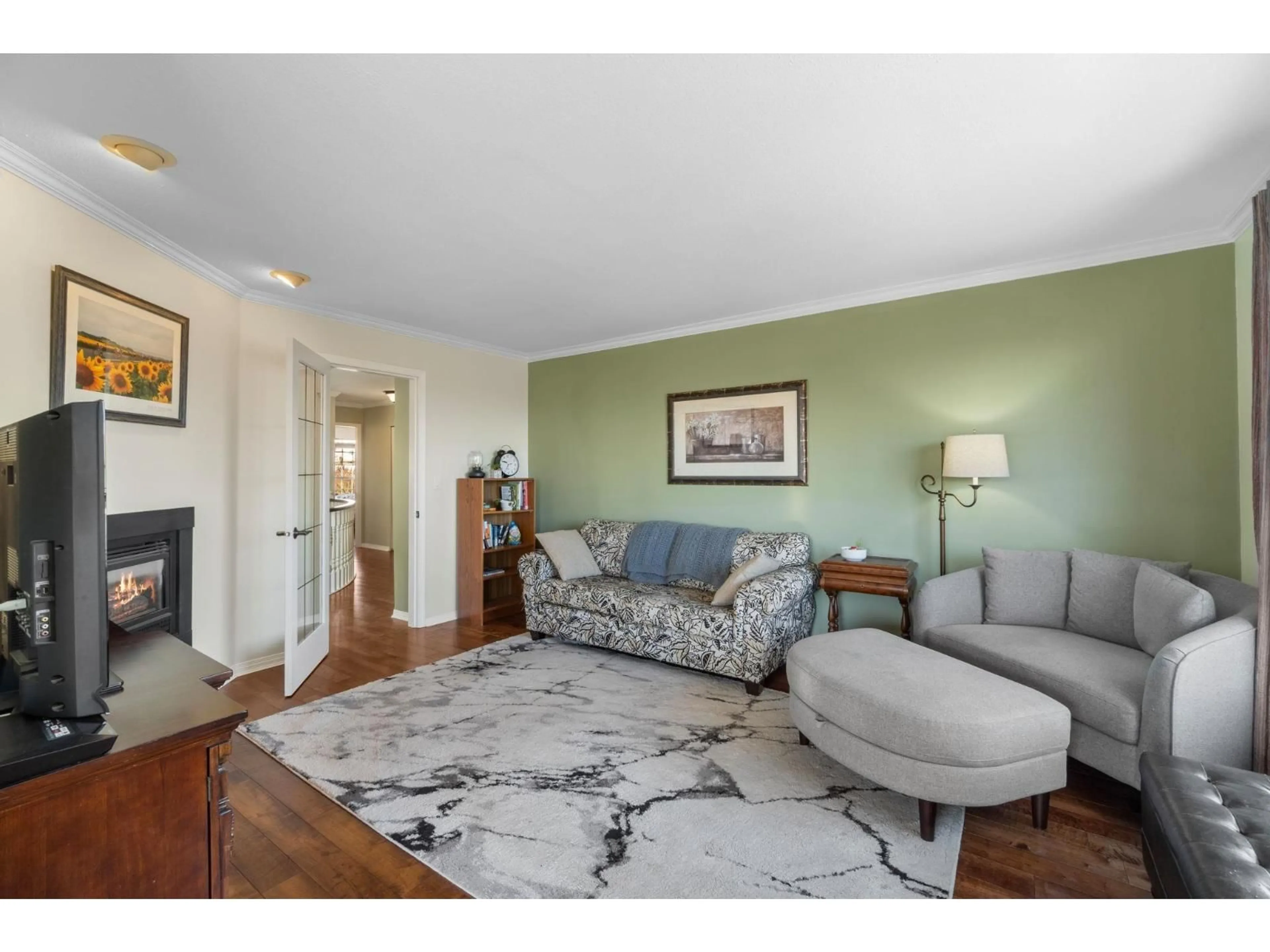 Living room with furniture, unknown for 6018 189A STREET, Surrey British Columbia V3S8A3