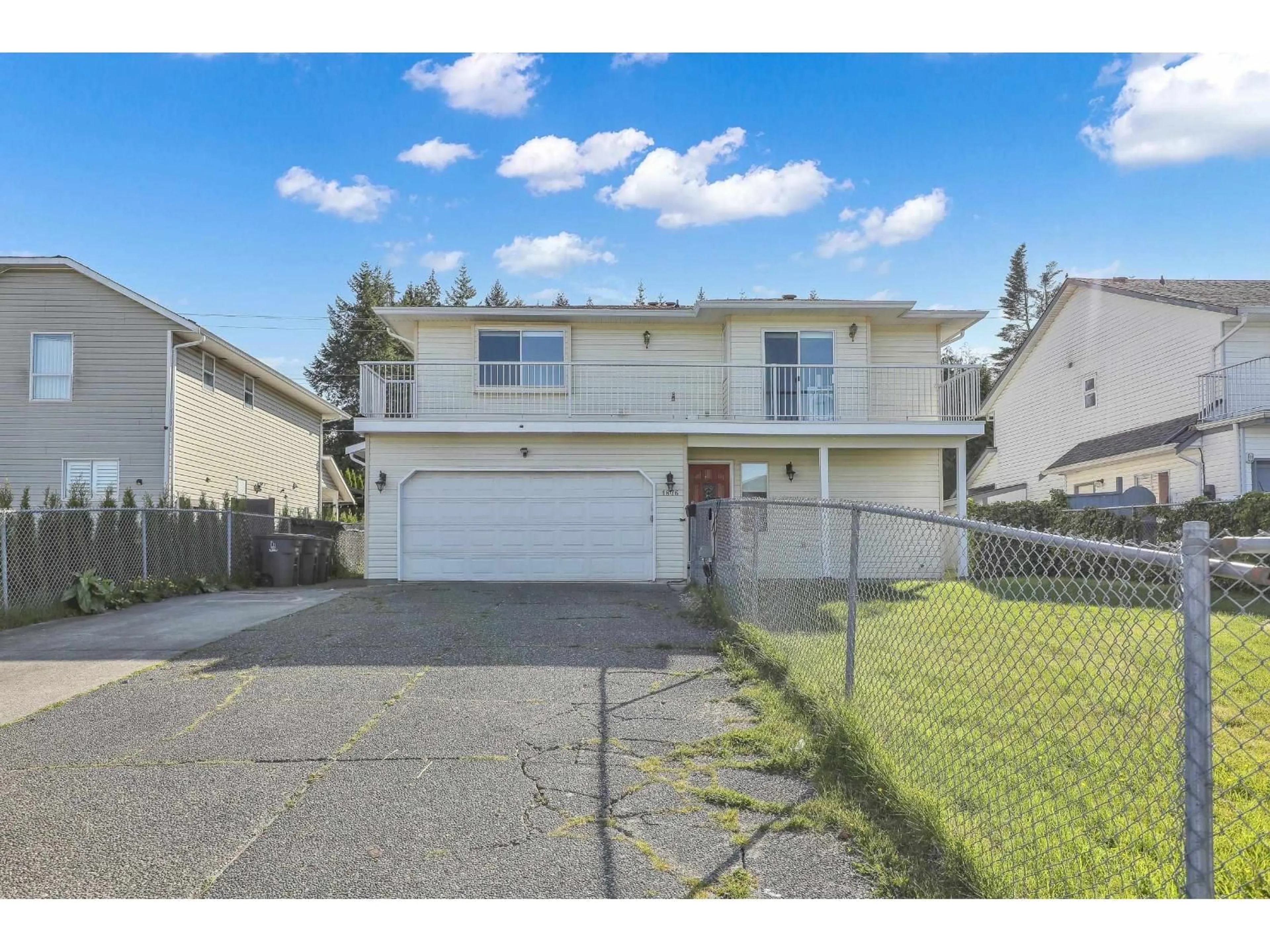 Unknown for 1876 KING GEORGE BOULEVARD, Surrey British Columbia V4A5A1