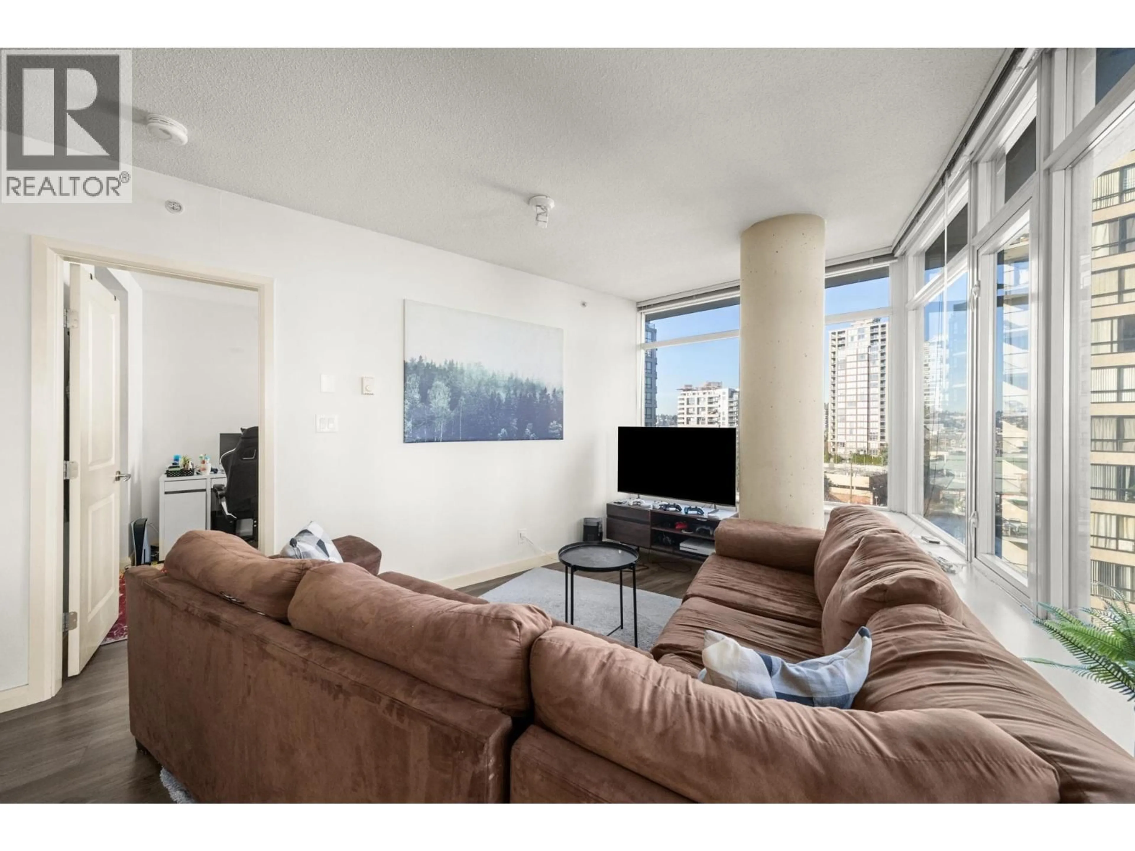 Living room with furniture, unknown for 1006 - 898 CARNARVON STREET, New Westminster British Columbia V3M0C3