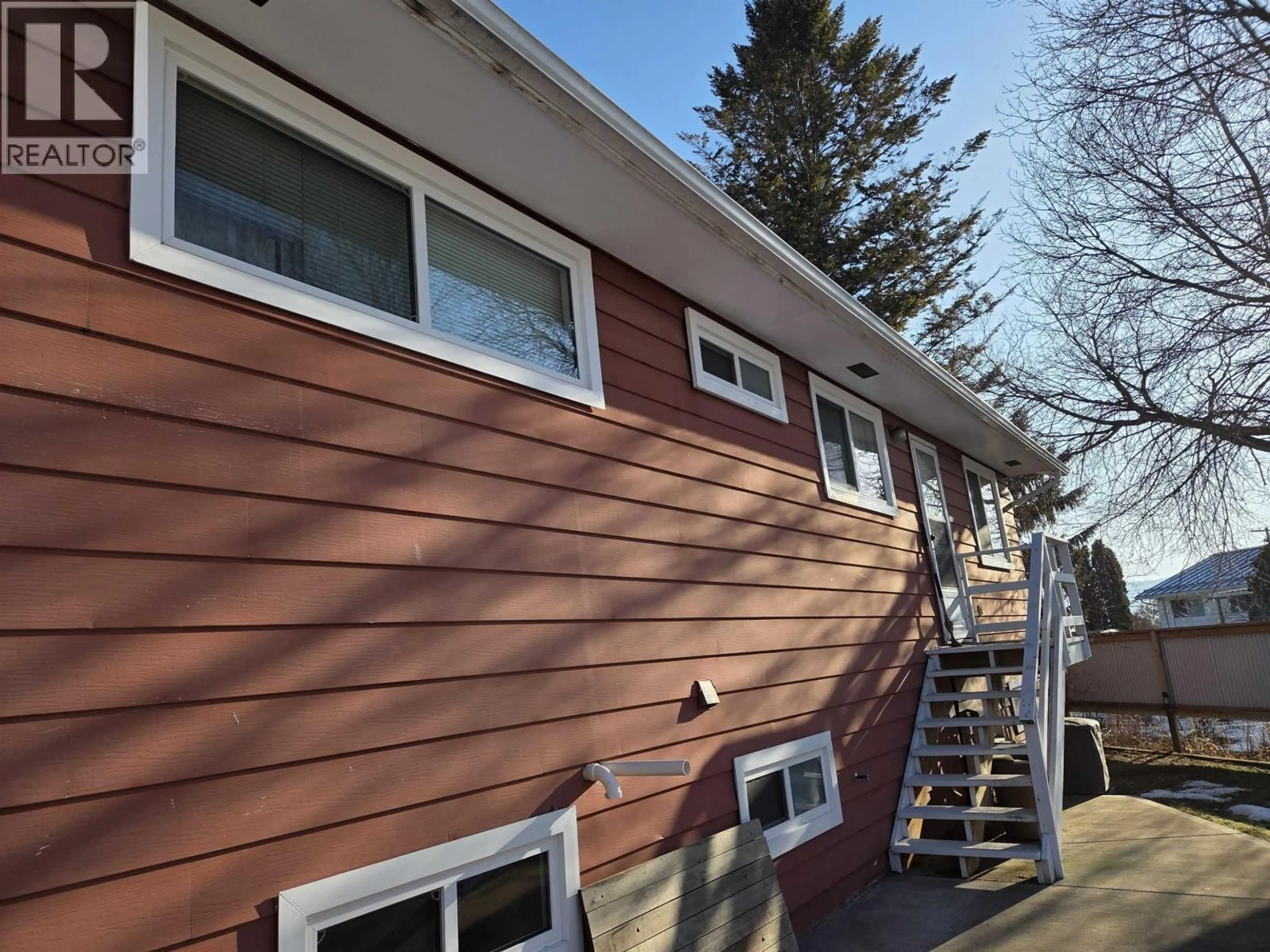 Home with vinyl exterior material, street for 1115 LATIN AVENUE, Williams Lake British Columbia V2G2K1