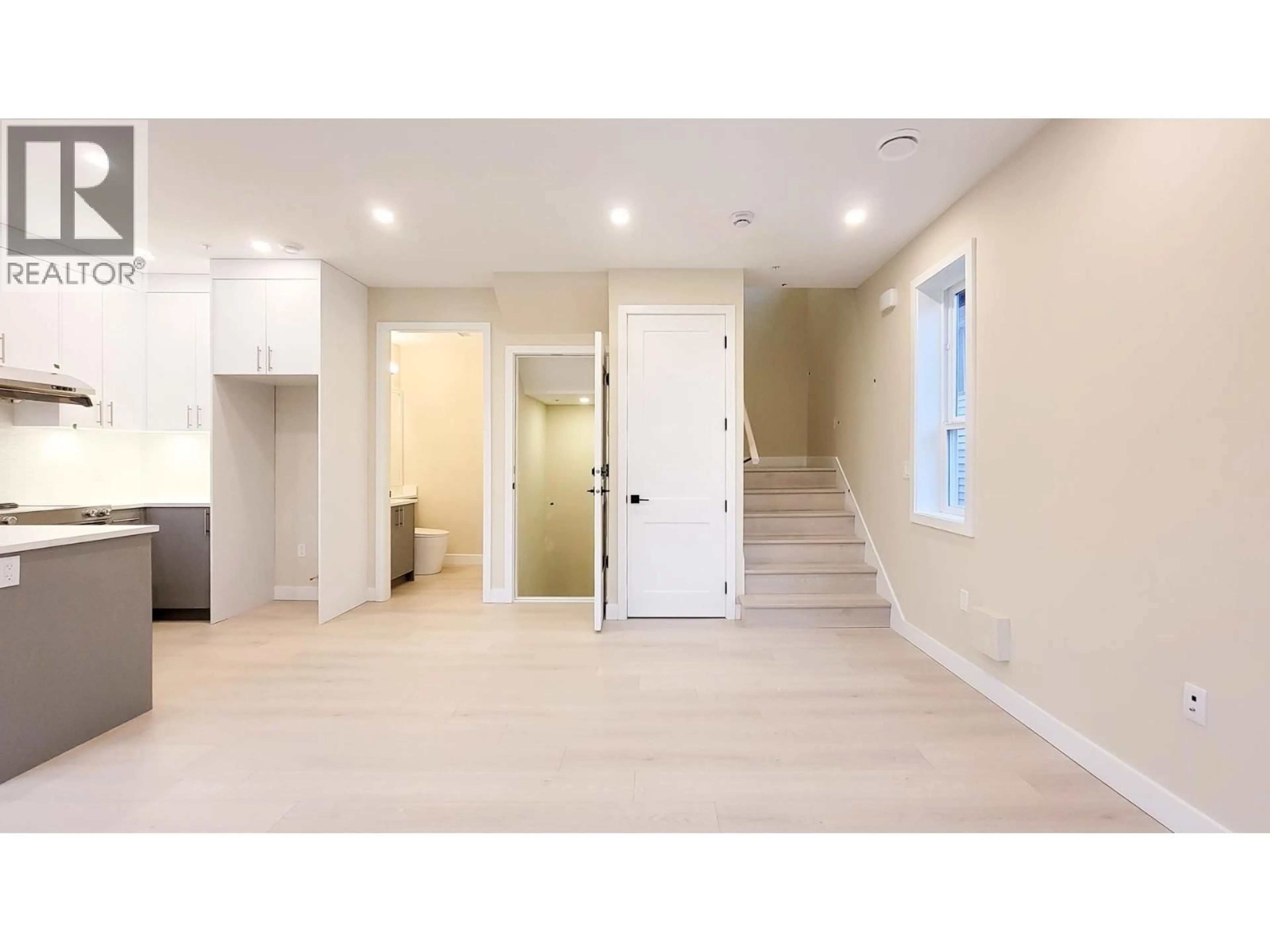 A pic of a room for 3431 23RD AVENUE, Vancouver British Columbia V5R1C1