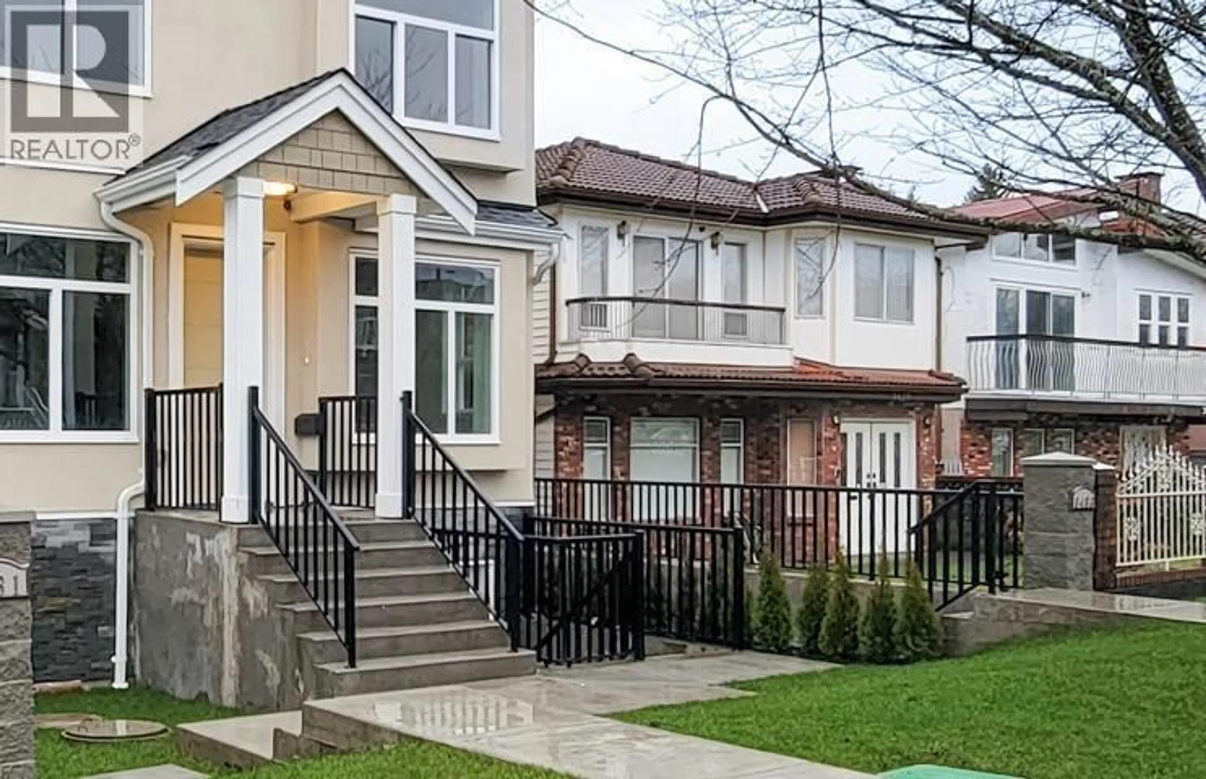 Unknown for 3433 23RD AVENUE, Vancouver British Columbia V5R1C1