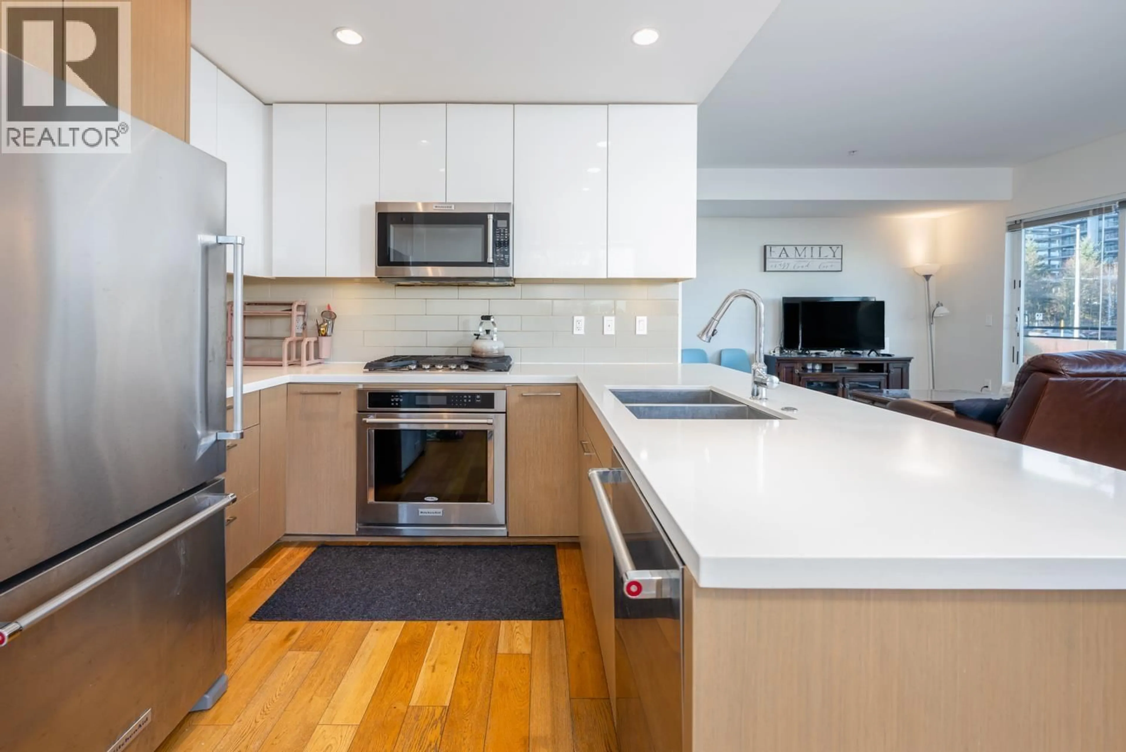 Unknown for 127 - 5311 CEDARBRIDGE WAY, Richmond British Columbia V6X0M3