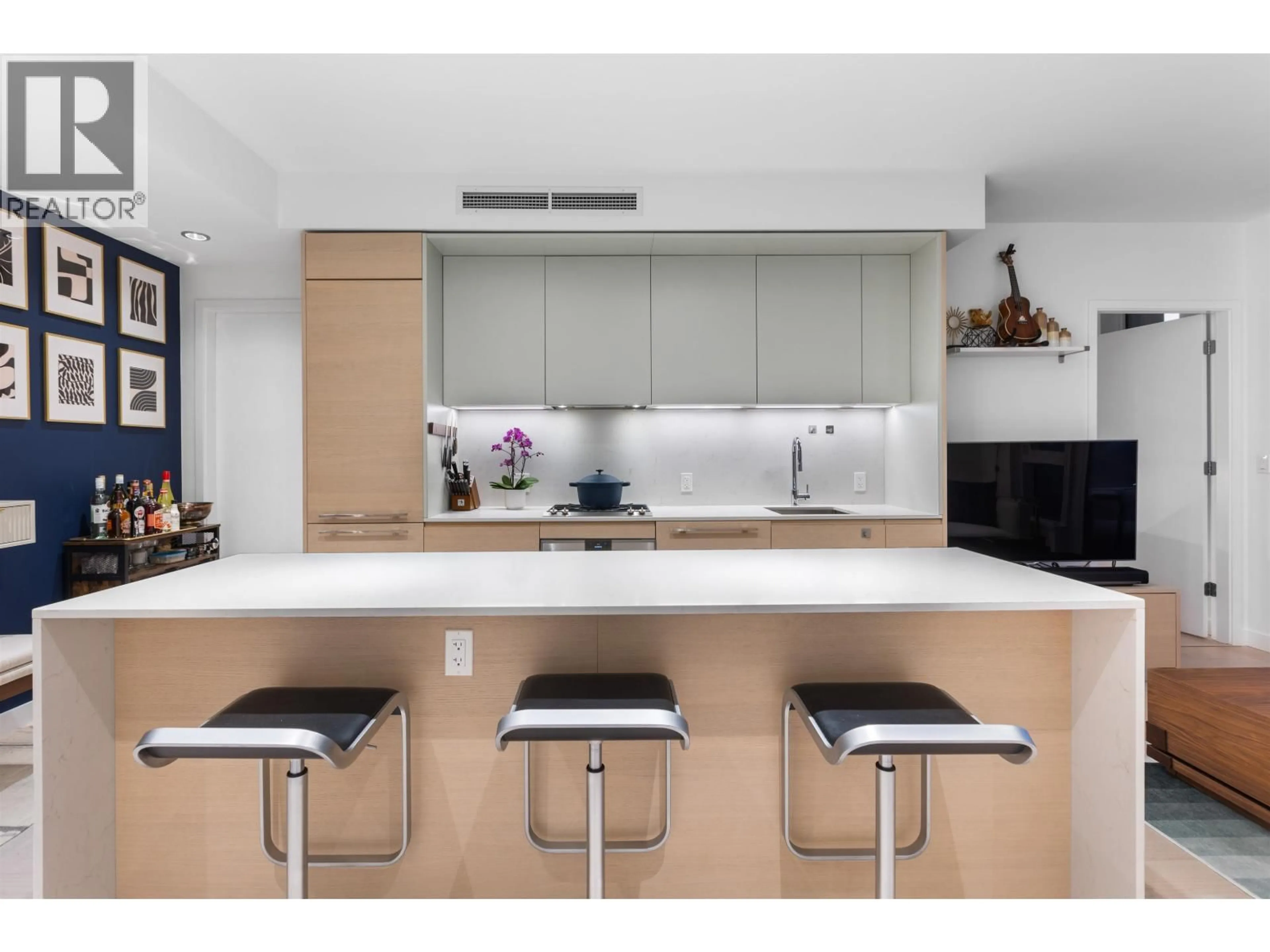 Contemporary kitchen, unknown for 3601 - 1289 HORNBY STREET, Vancouver British Columbia V6Z0G7