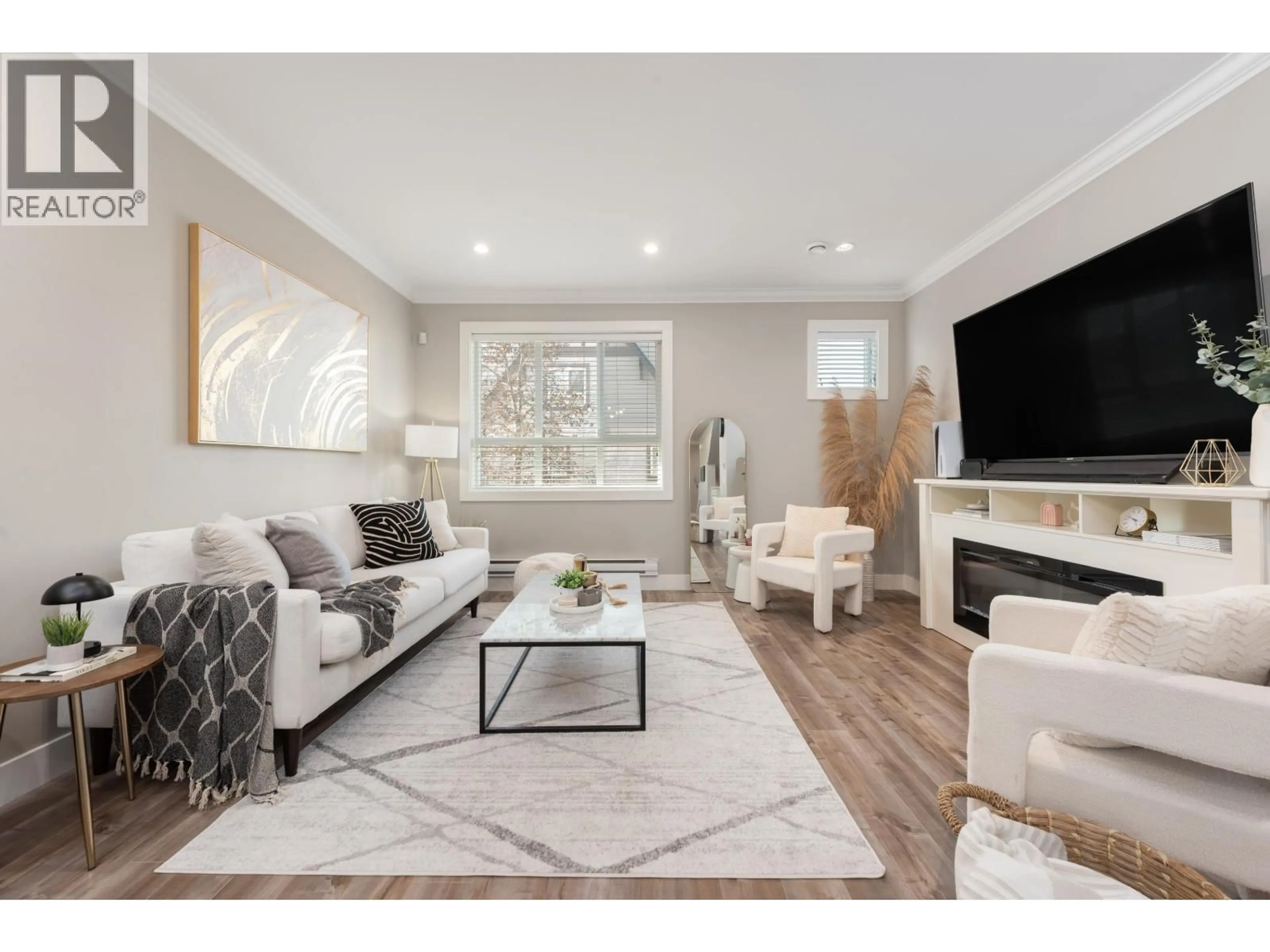 Living room with furniture, wood/laminate floor for 6 - 9840 ALBERTA ROAD, Richmond British Columbia V6Y1T6