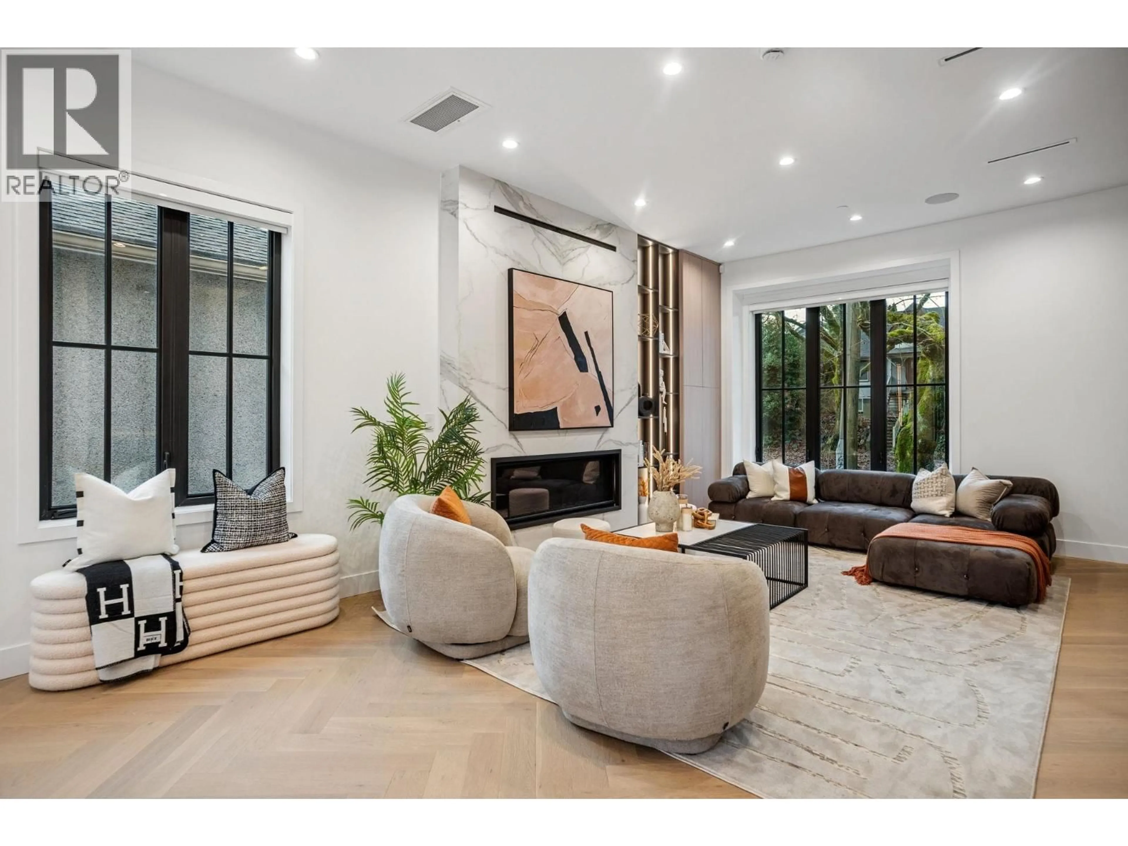 Living room with furniture, unknown for 3970 LAUREL STREET, Vancouver British Columbia V5Z3V6