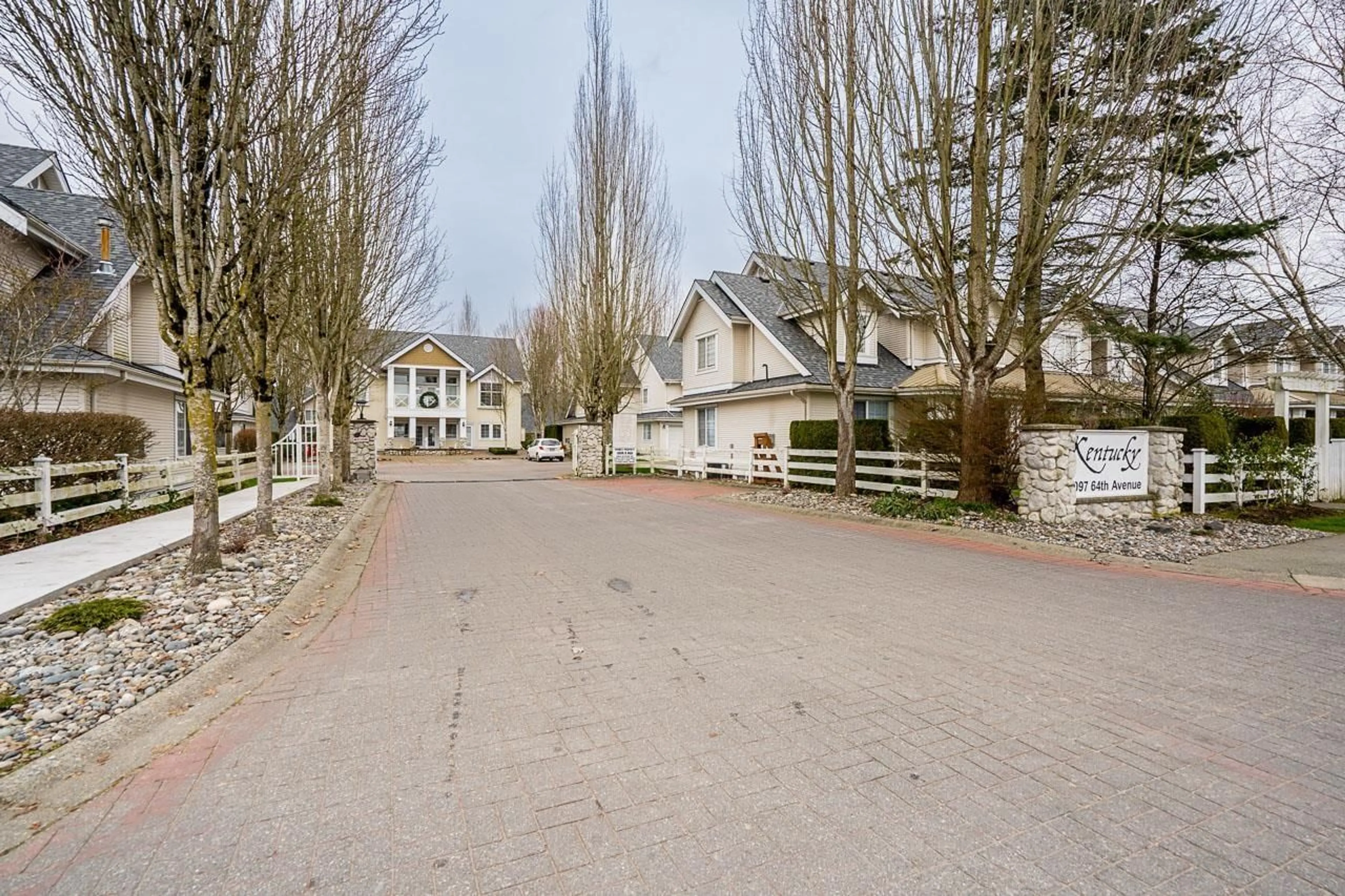 Unknown for 34 - 17097 64 AVENUE, Surrey British Columbia V3S1Y5