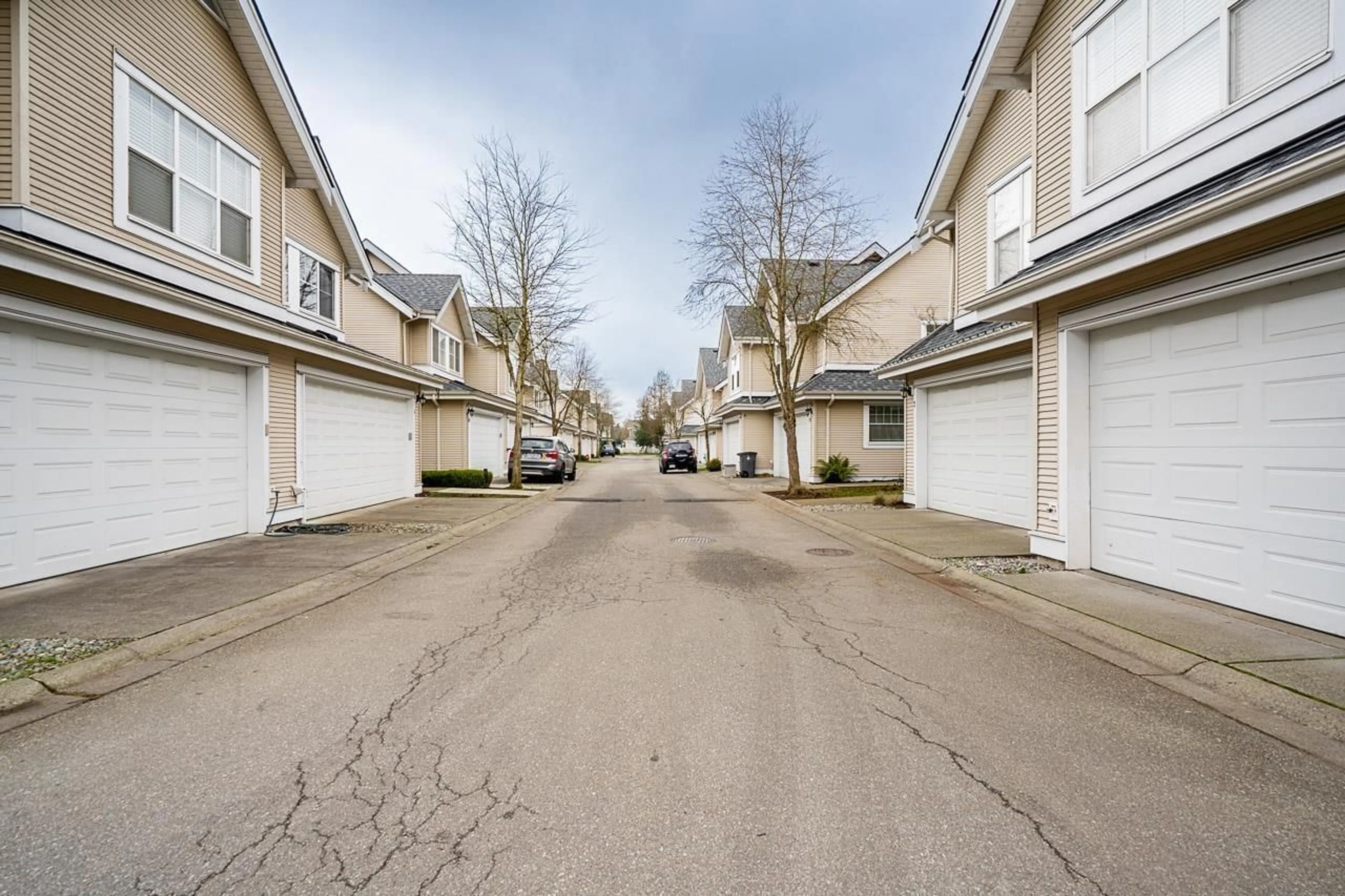 Unknown for 34 - 17097 64 AVENUE, Surrey British Columbia V3S1Y5