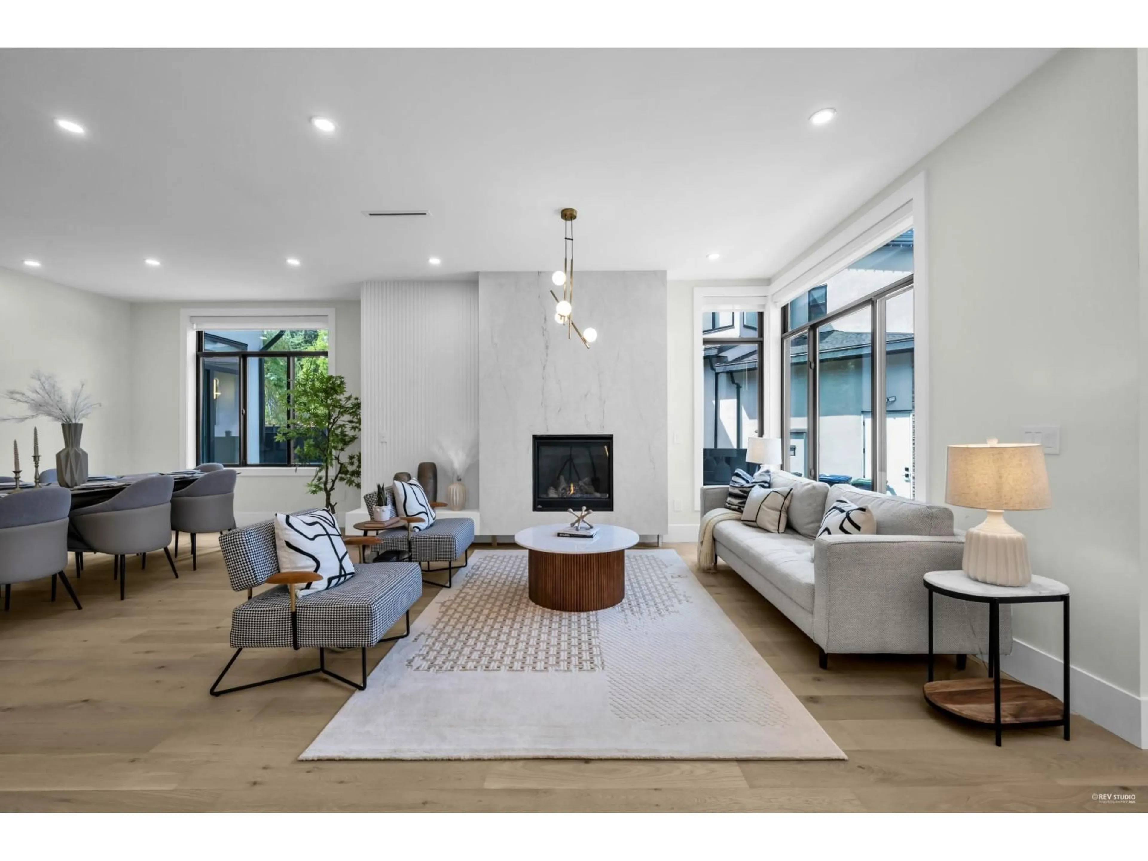 Living room with furniture, unknown for 10062 174A STREET, Surrey British Columbia V4N4L7