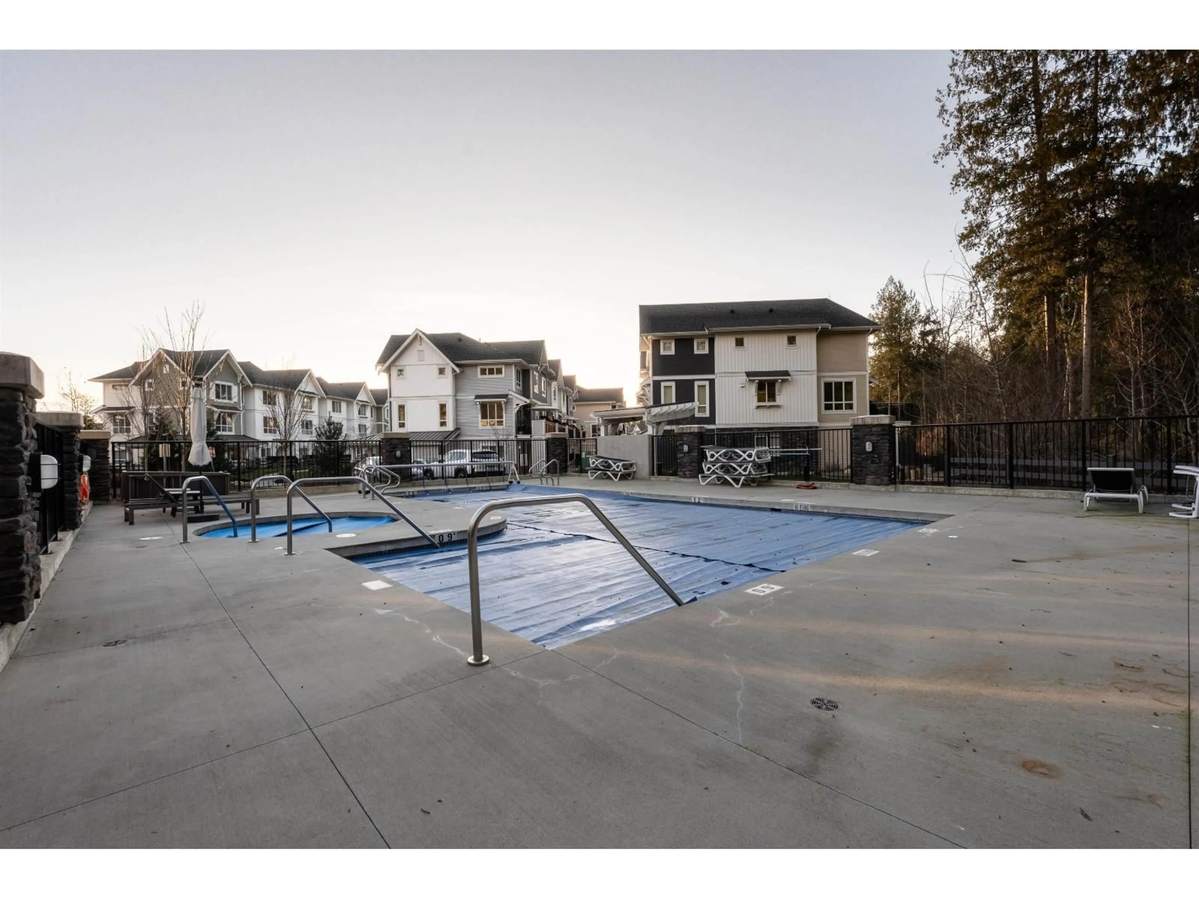 Pool for 118 - 8335 NELSON STREET, Mission British Columbia V4S0E4