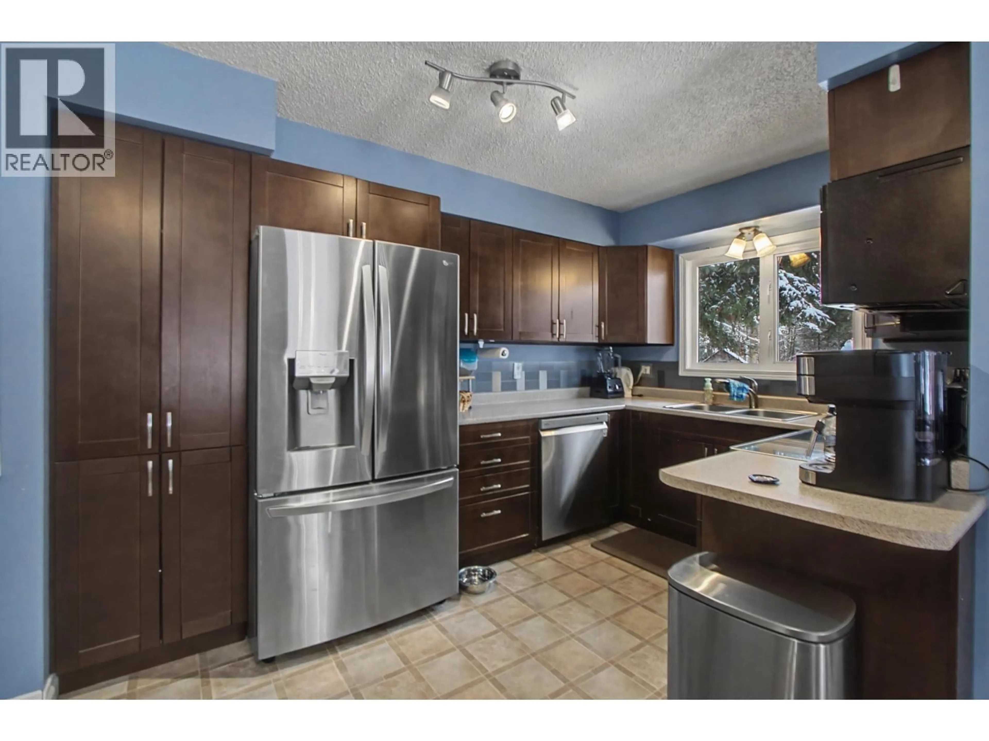 Unknown for 6869 FAIRMONT CRESCENT, Prince George British Columbia V2N2P7