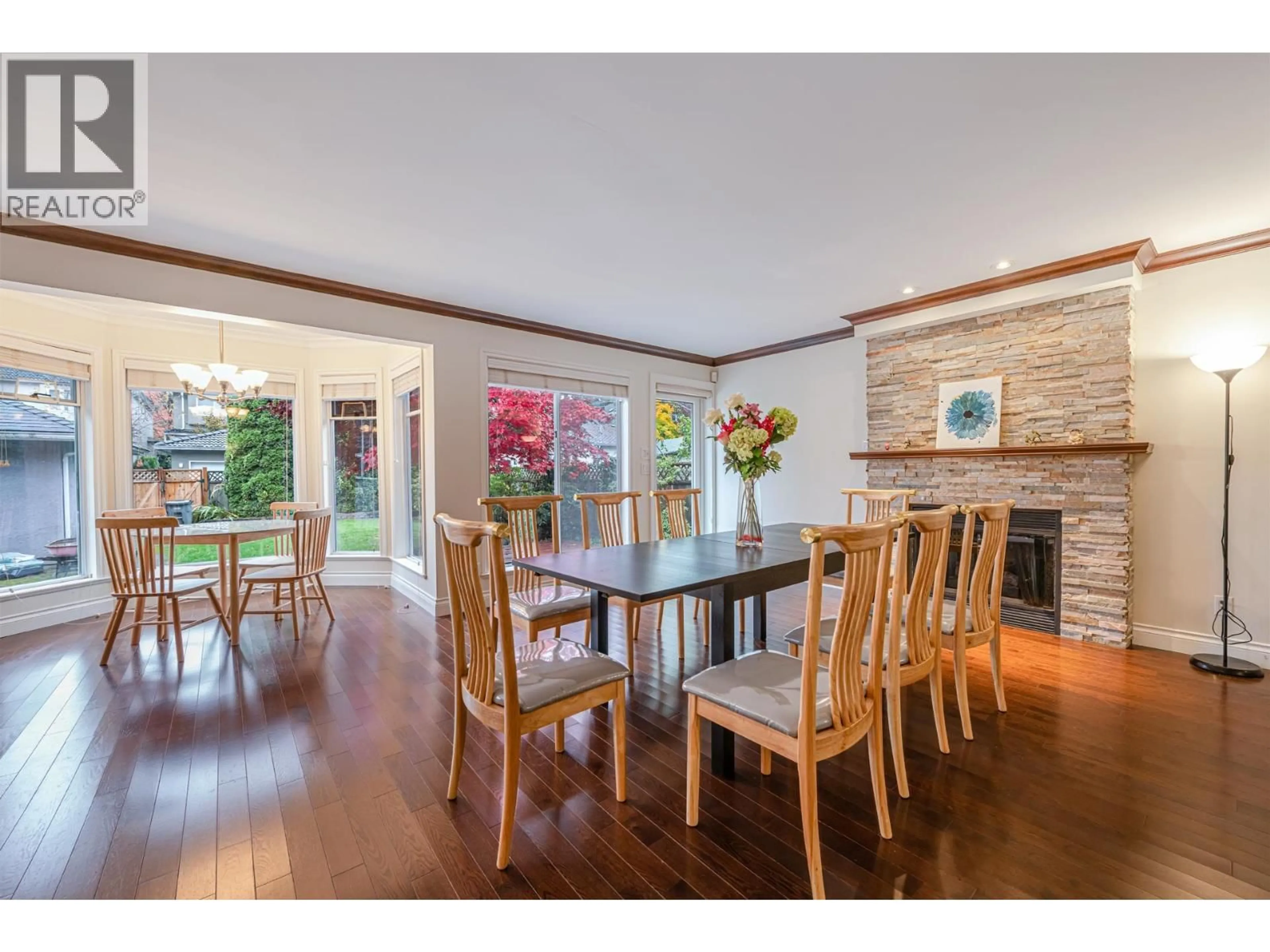 Dining room, wood/laminate floor for 4570 13TH AVENUE, Vancouver British Columbia V6R2V4