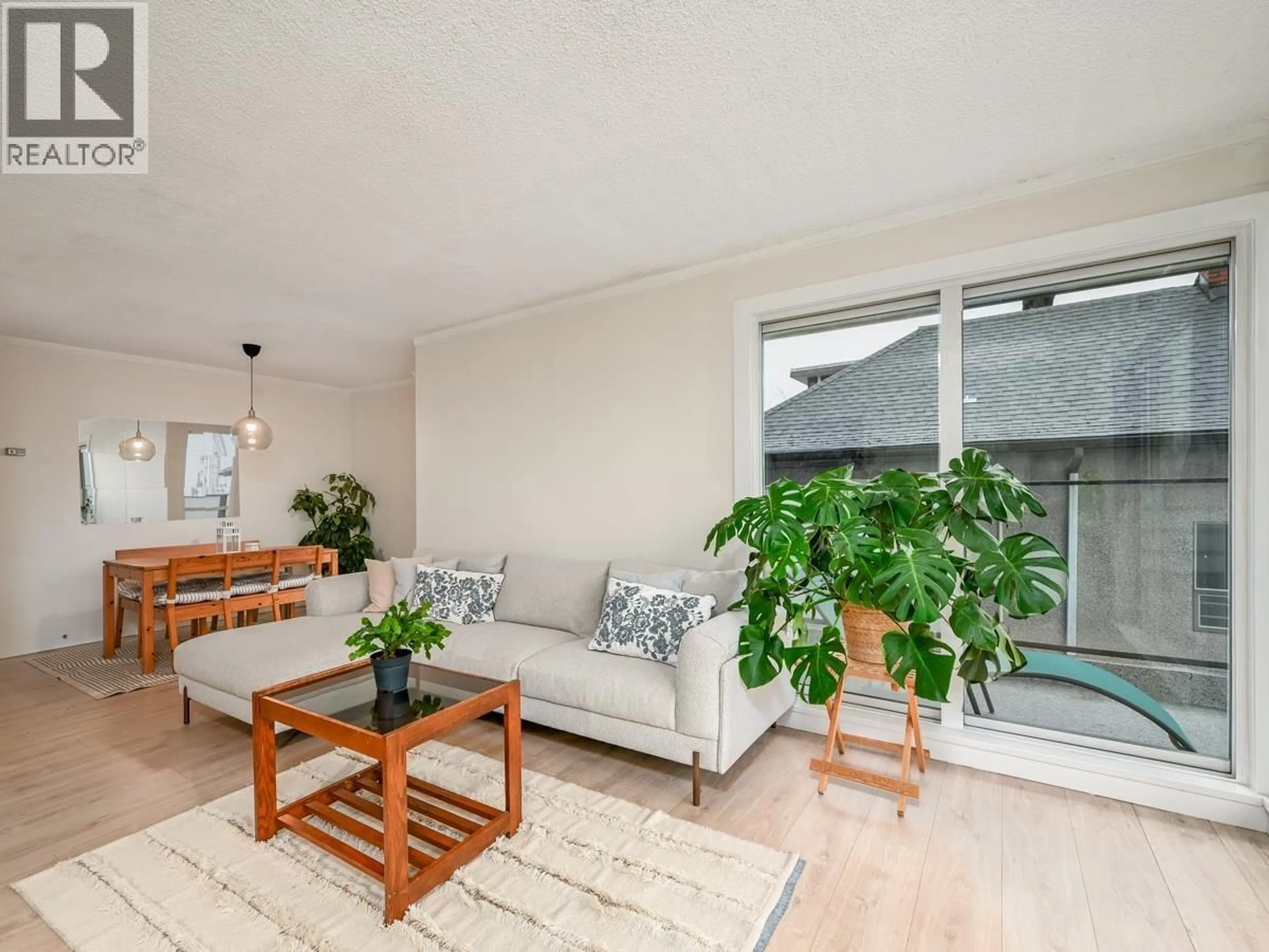 Living room with furniture, unknown for 201 - 2336 WALL STREET, Vancouver British Columbia V5L1B7