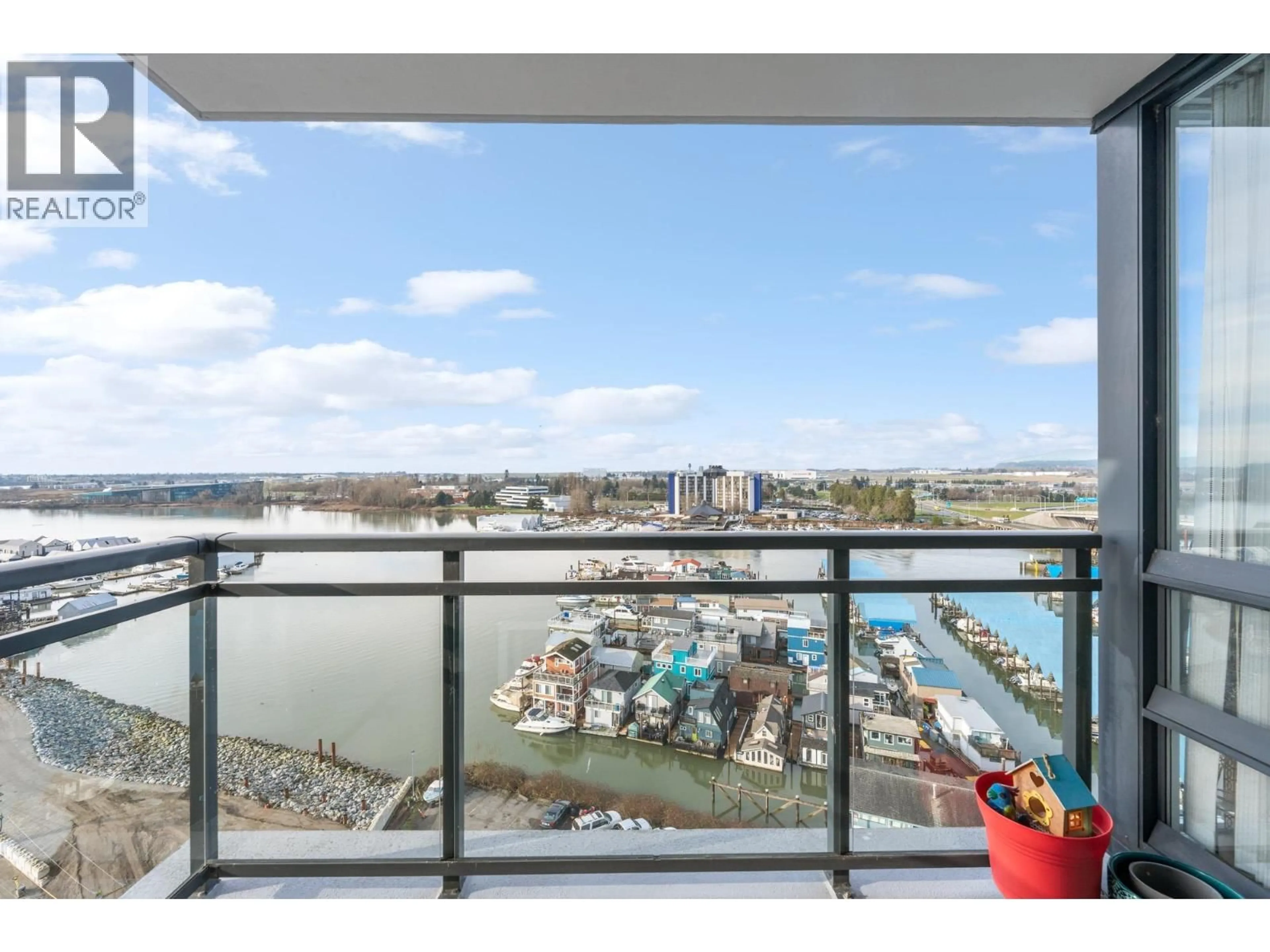 Balcony in the apartment, water/lake/river/ocean view for 1706 - 3333 CORVETTE WAY, Richmond British Columbia V6X0E3