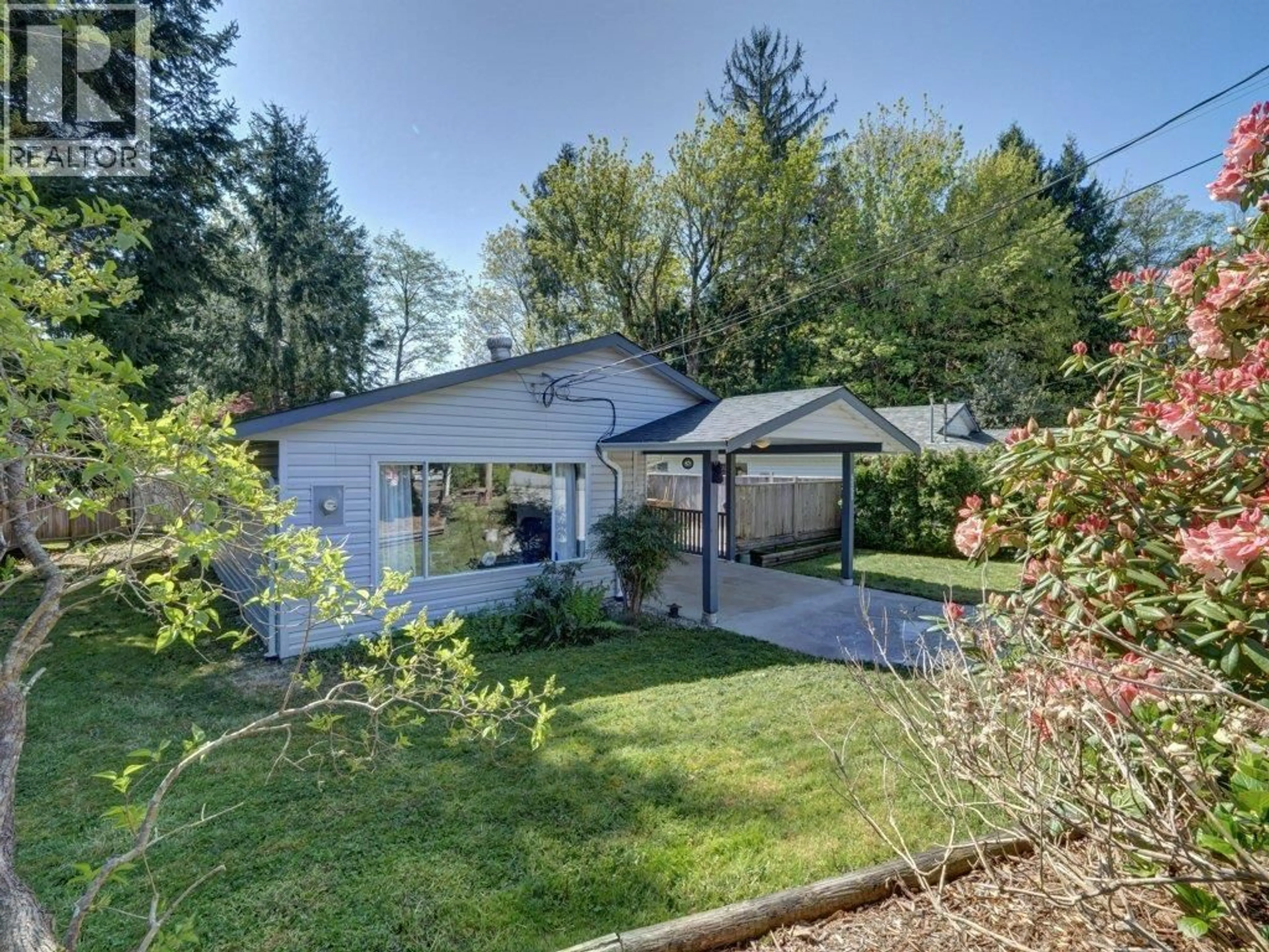 Unknown for 6557 BJORN PLACE, Sechelt British Columbia V7Z0T4