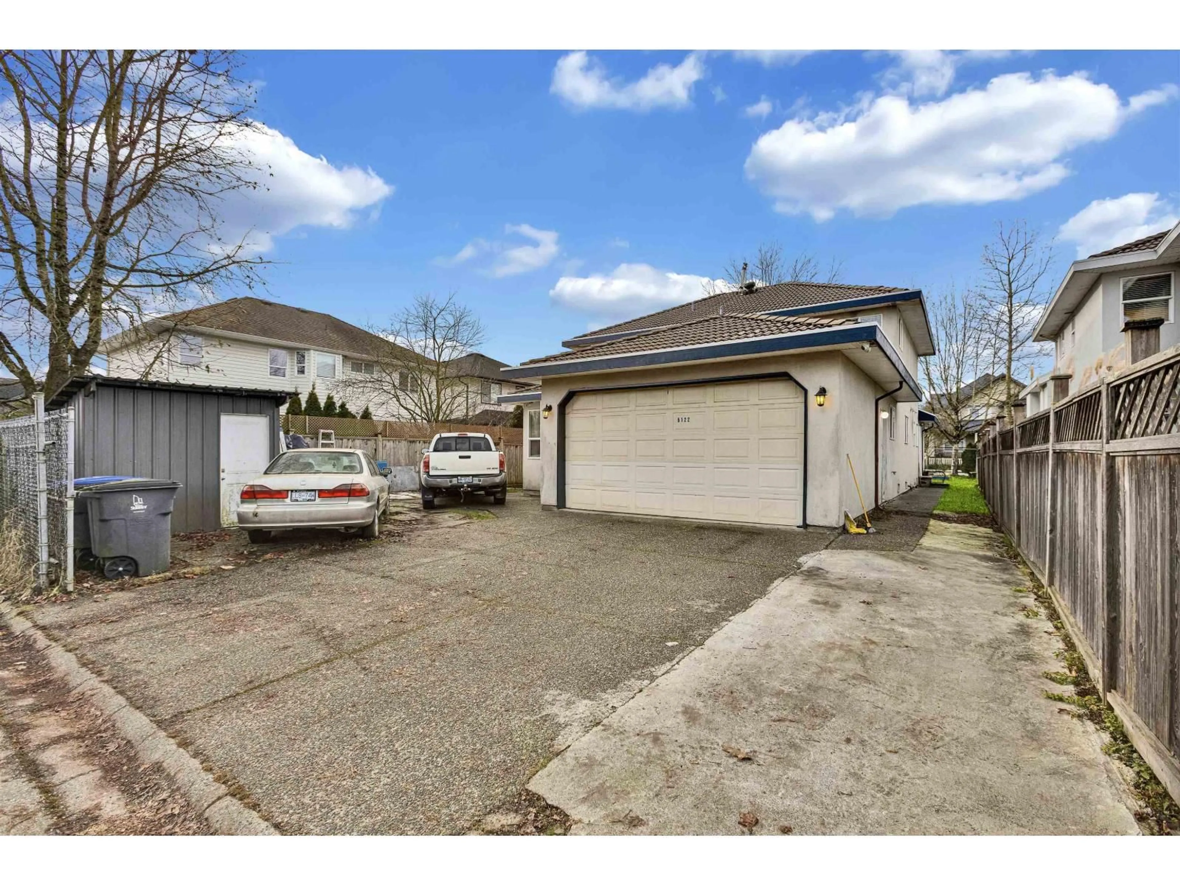 Indoor garage for 6122 168 STREET, Surrey British Columbia V3S3X8