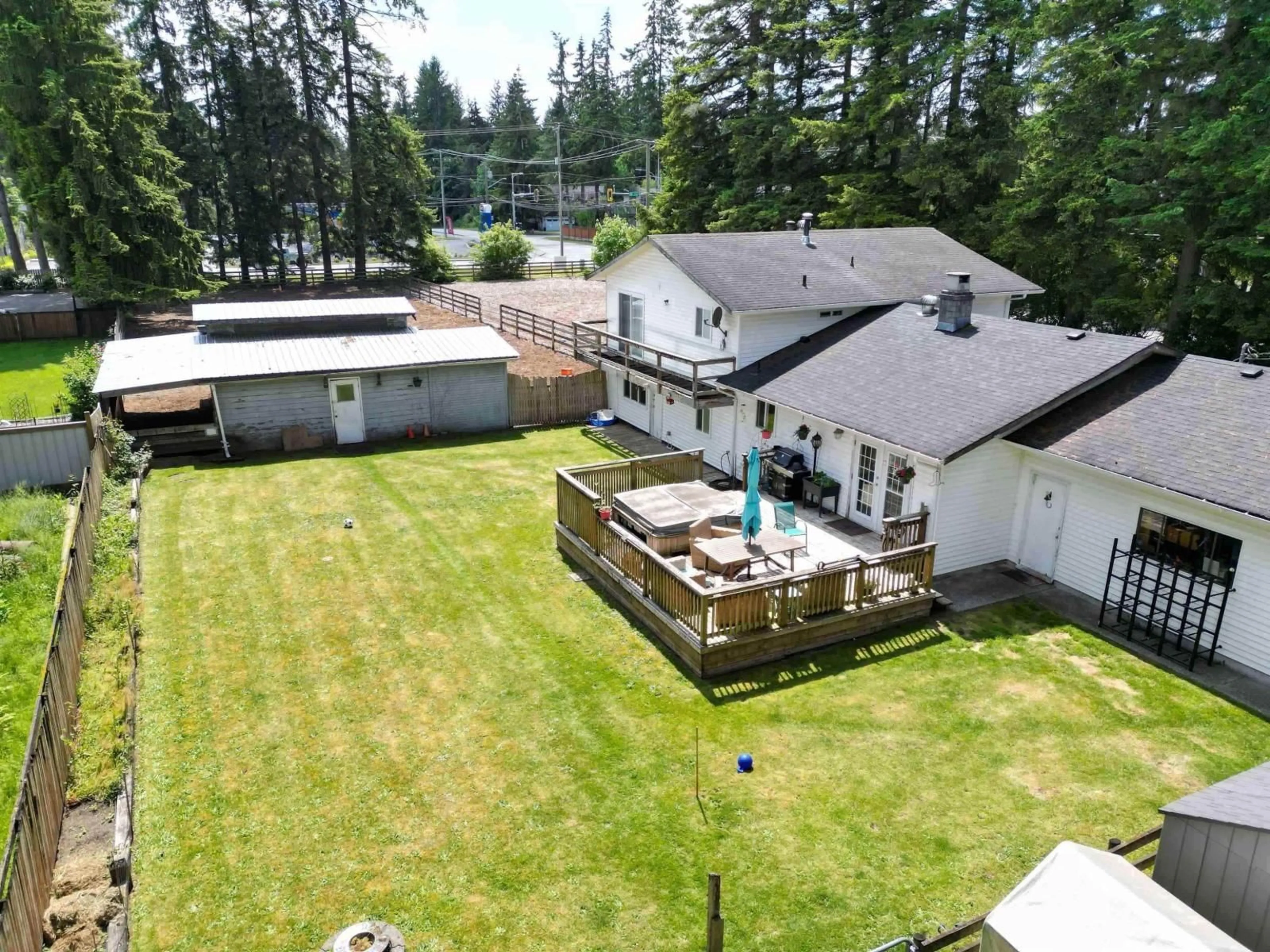 A pic from outside/outdoor area/front of a property/back of a property/a pic from drone, unknown for 5638 248 STREET, Langley British Columbia V4W1B7