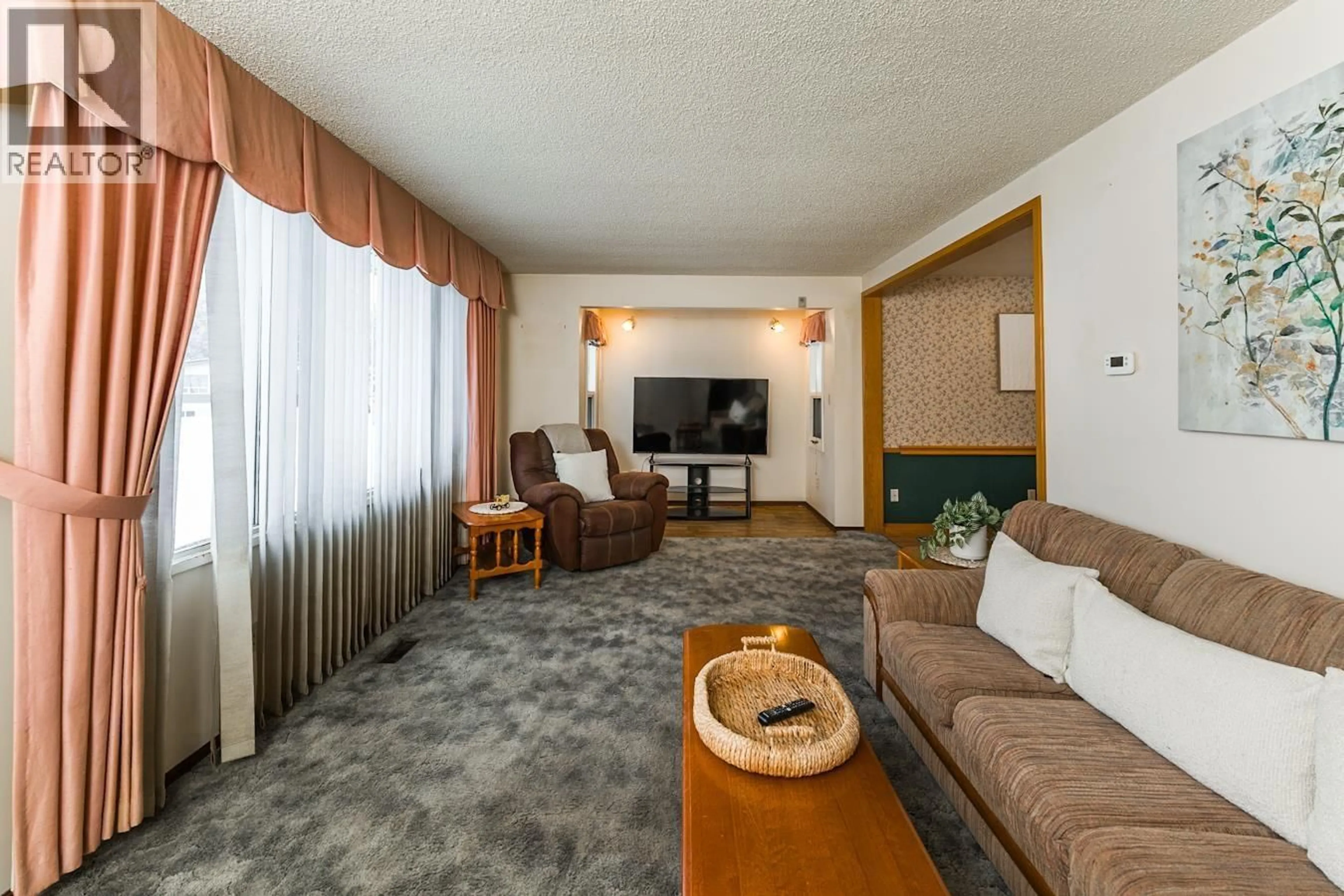 Living room with furniture, unknown for 3670 TAFT PLACE, Prince George British Columbia V2K3E3